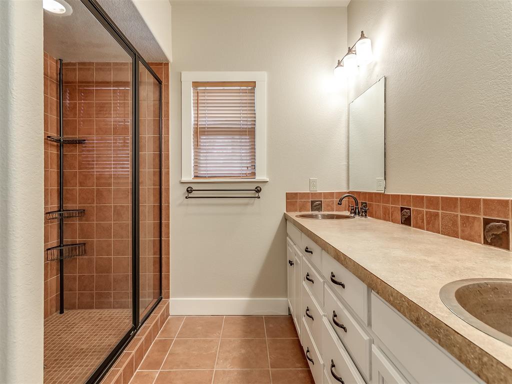 1656 Mcnally Road Property Photo 40