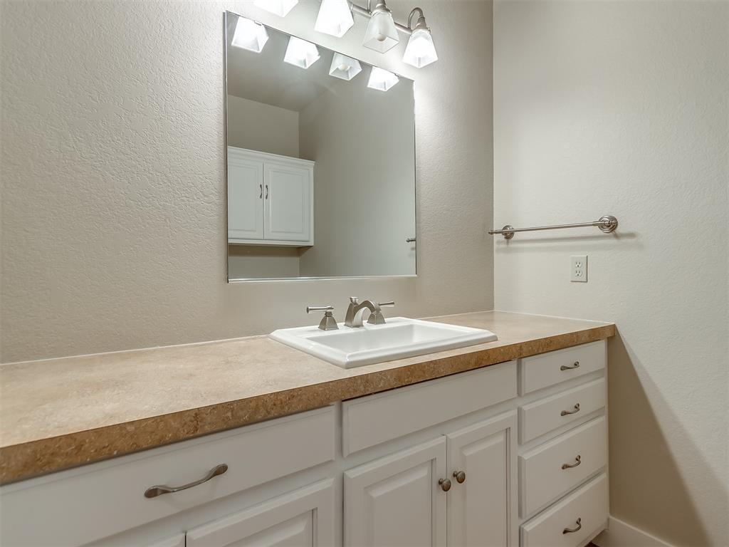 1656 Mcnally Road Property Photo 45