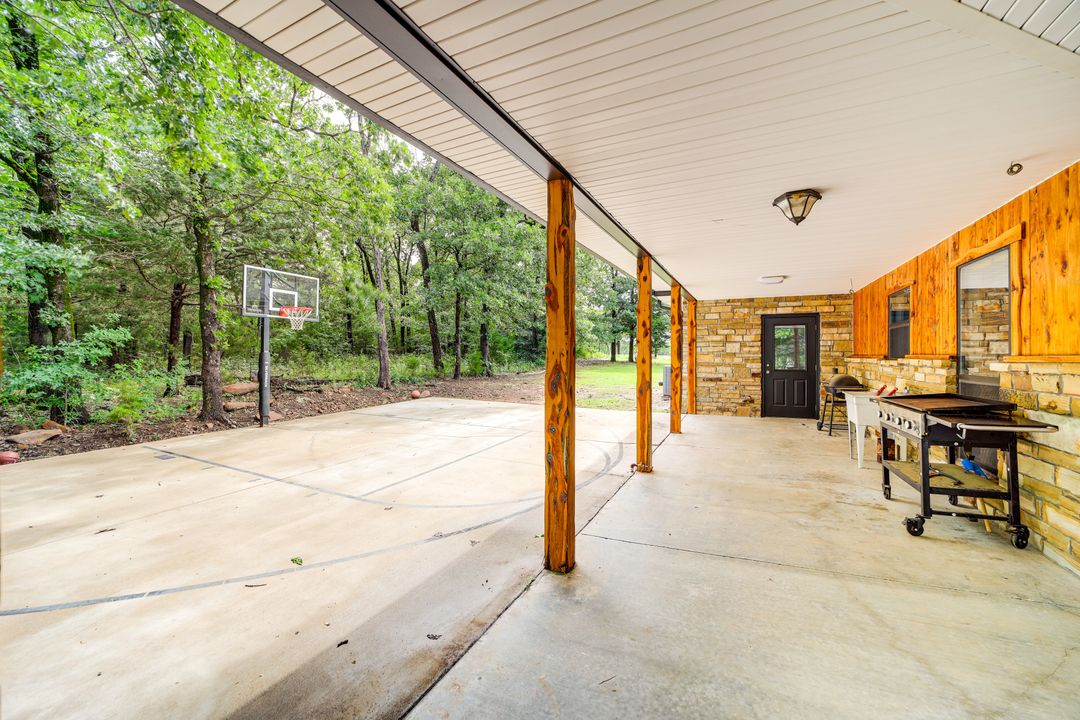 1656 Mcnally Road Property Photo 52