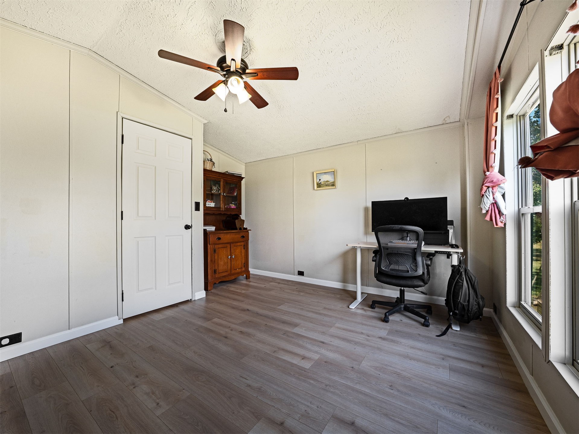 20484 W 71st Street S Property Photo 26