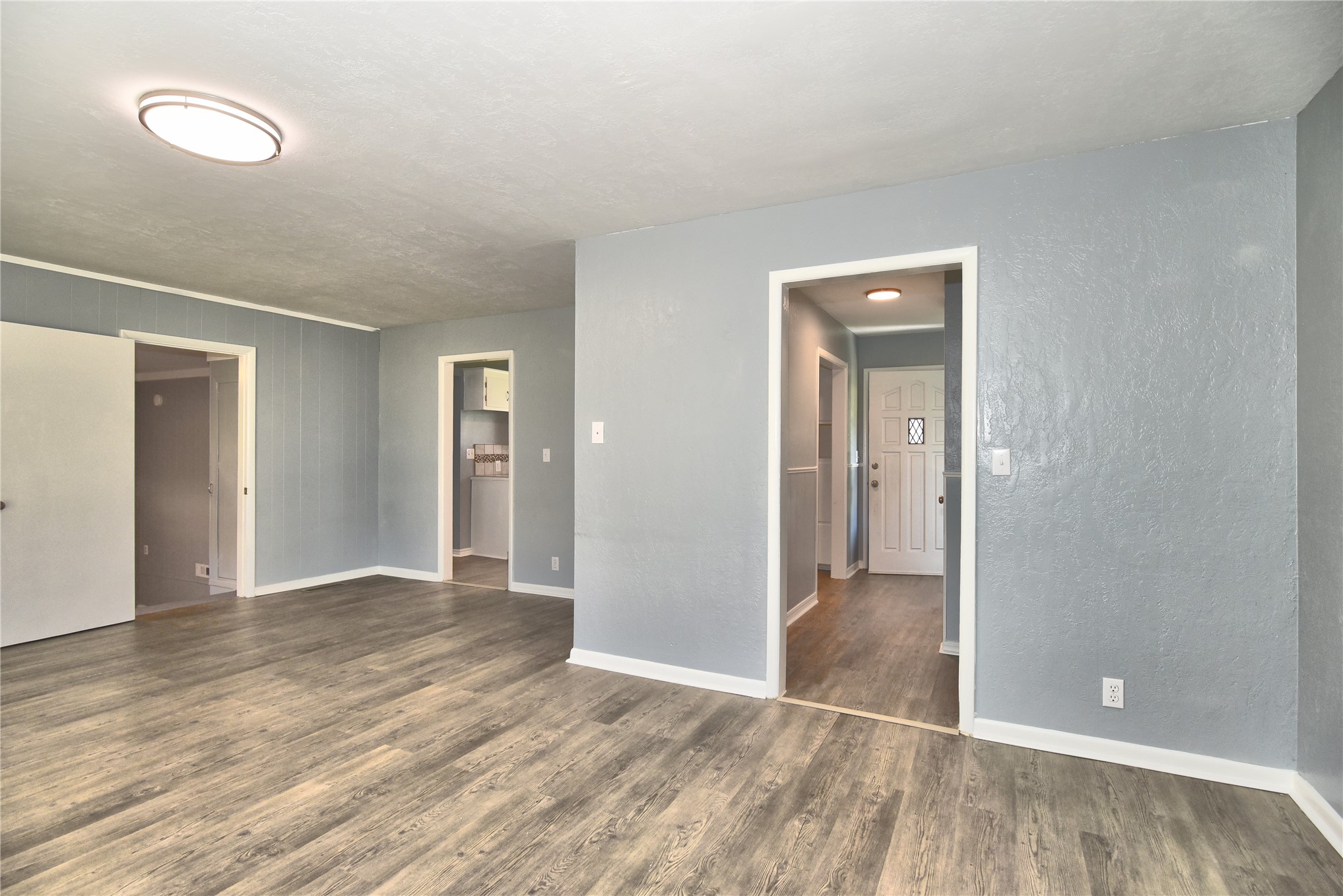 14 S Boyd Street Property Photo 10