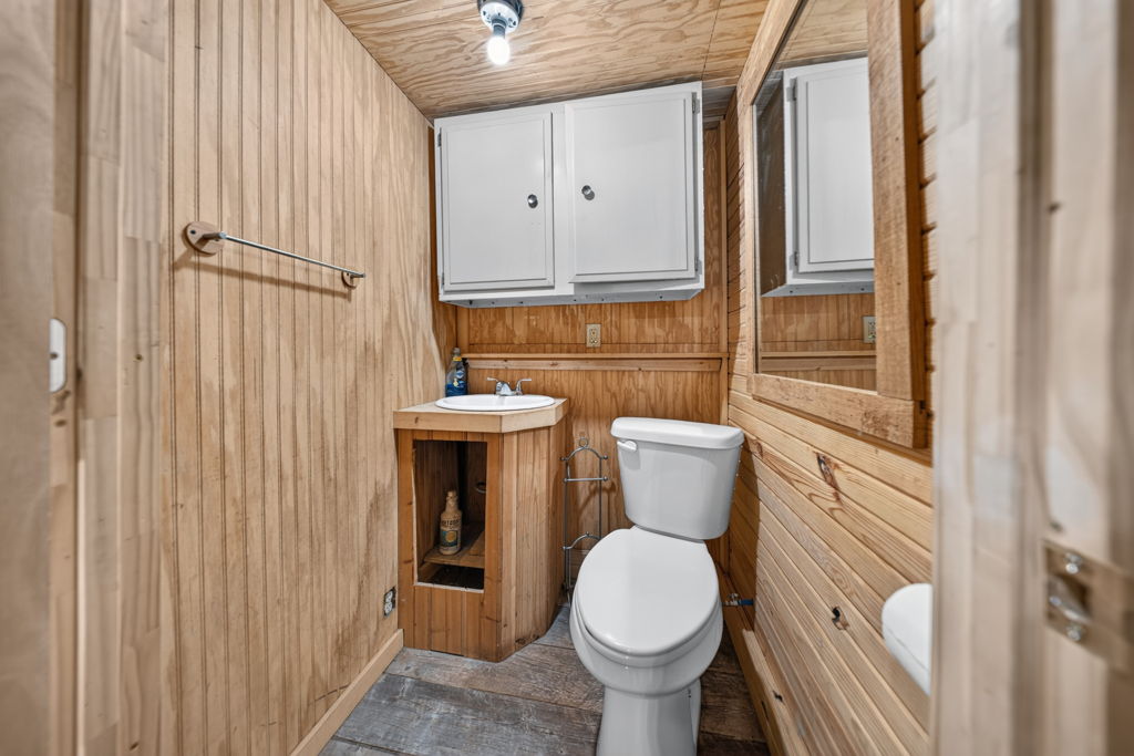 11725 S 437 Road Property Photo 20