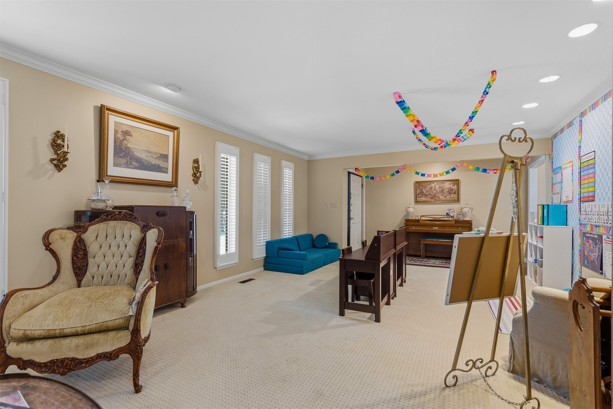 2212 Cloverleaf Place Property Photo 7