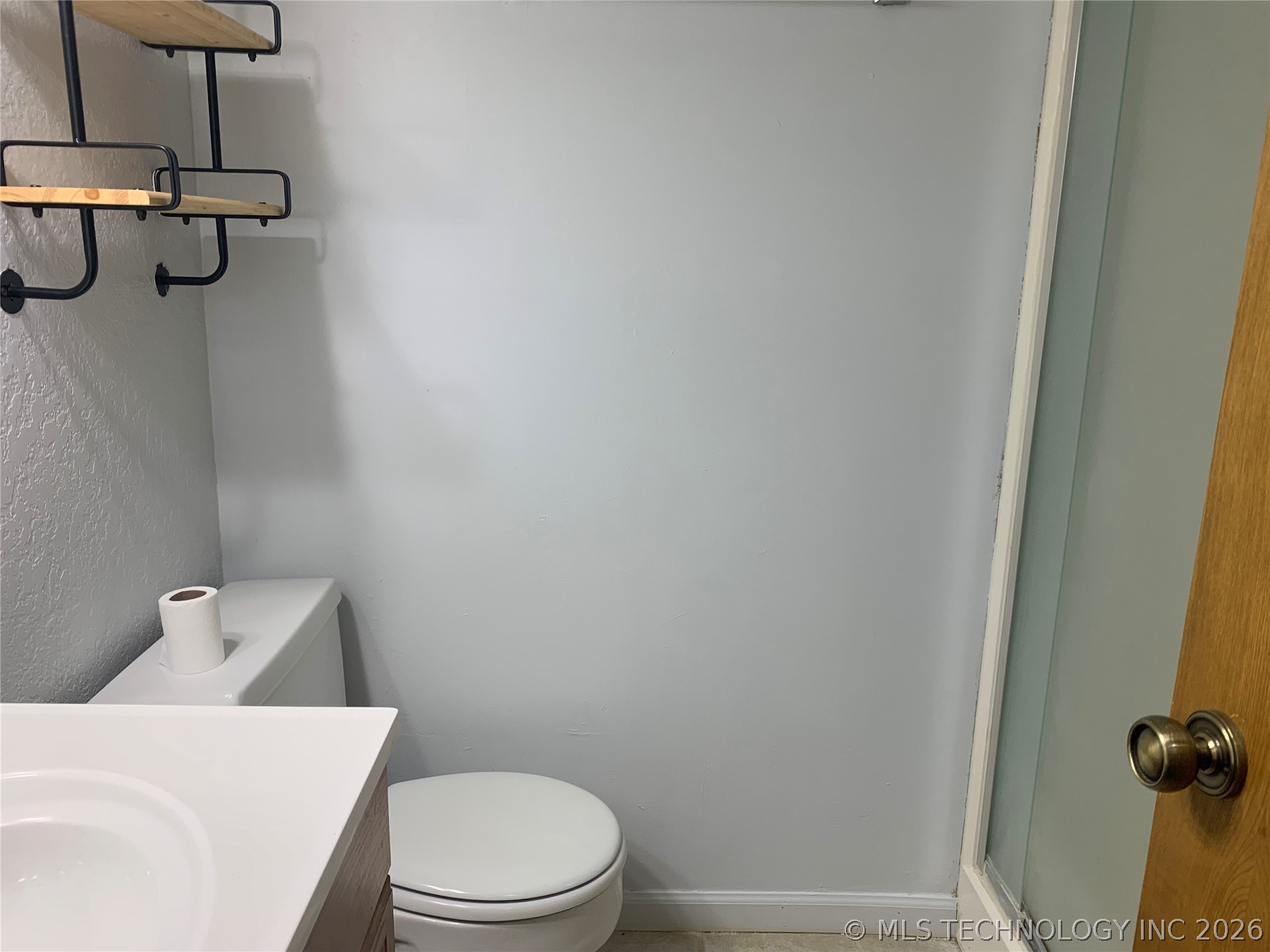 105 E 21st Street Property Photo 7