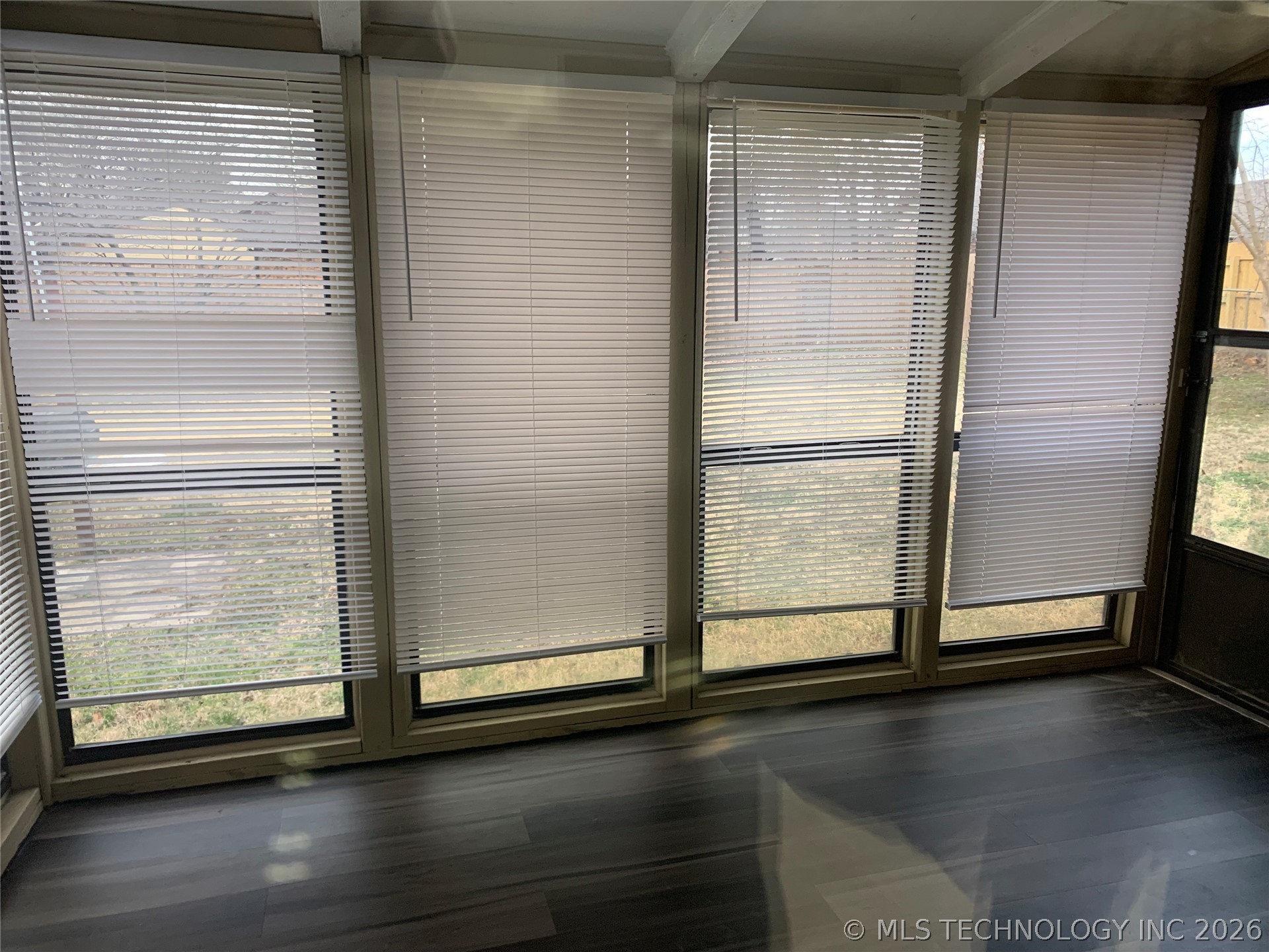 105 E 21st Street Property Photo 14