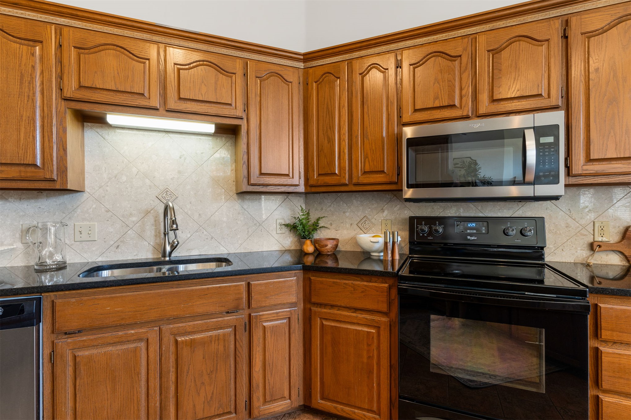 1803 Forest Park Drive Property Photo 31