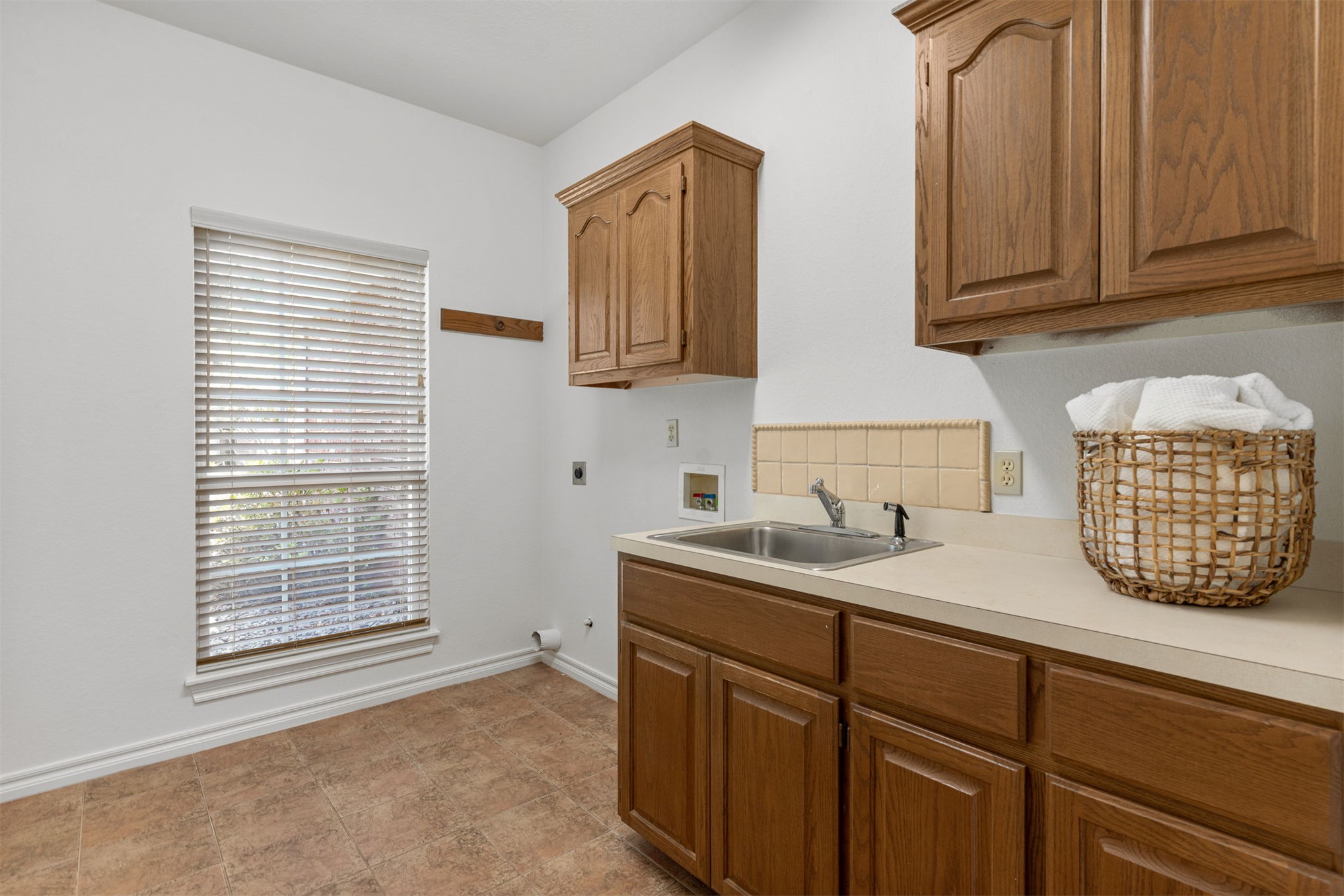 1803 Forest Park Drive Property Photo 33