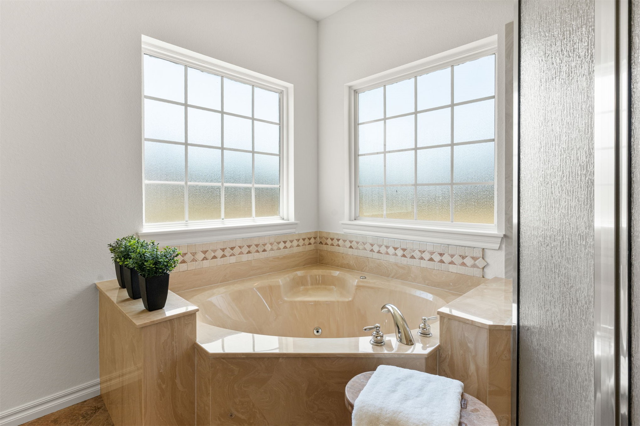 1803 Forest Park Drive Property Photo 42
