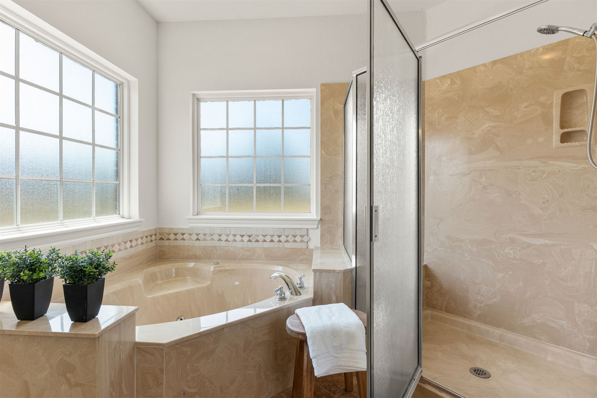 1803 Forest Park Drive Property Photo 43