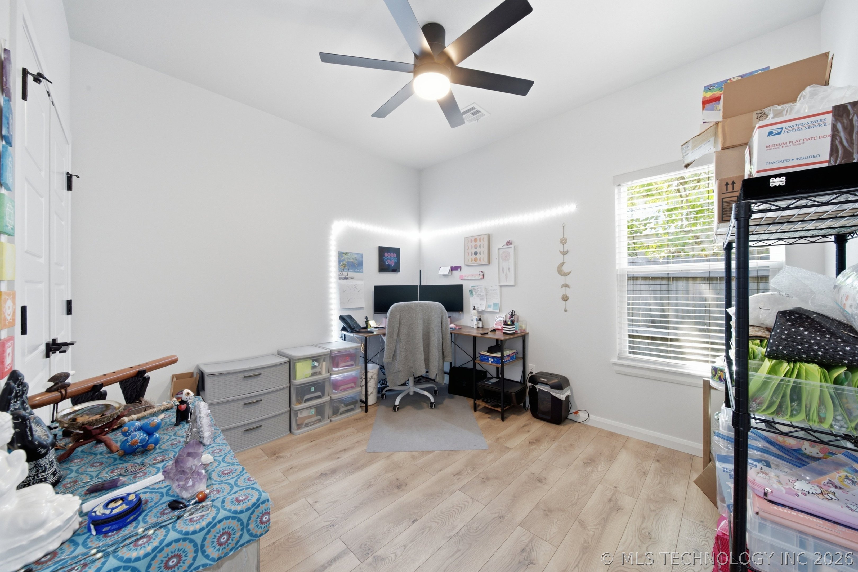 633 E Allen Street Property Photo 23