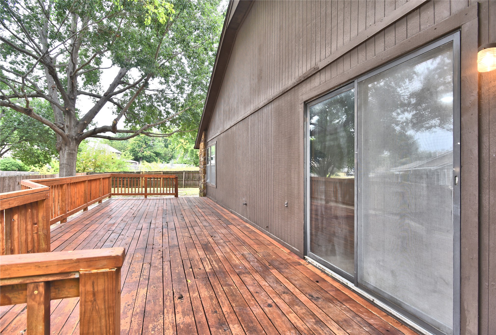 2500 W Honolulu Street Property Photo 20