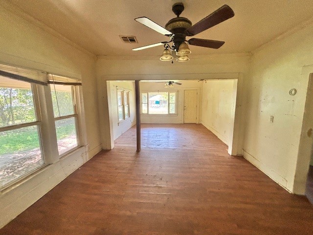 717 E Normal Street Property Photo 3