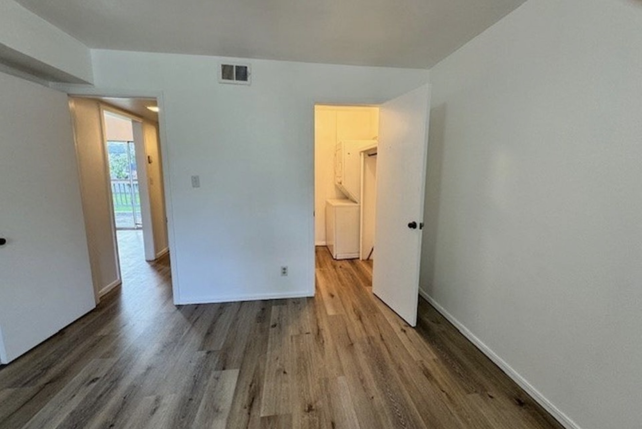 6803 S Sandusky Avenue 463 Property Photo 8