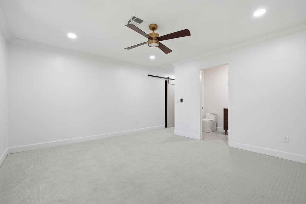 11055 S Jamestown Avenue Property Photo 29
