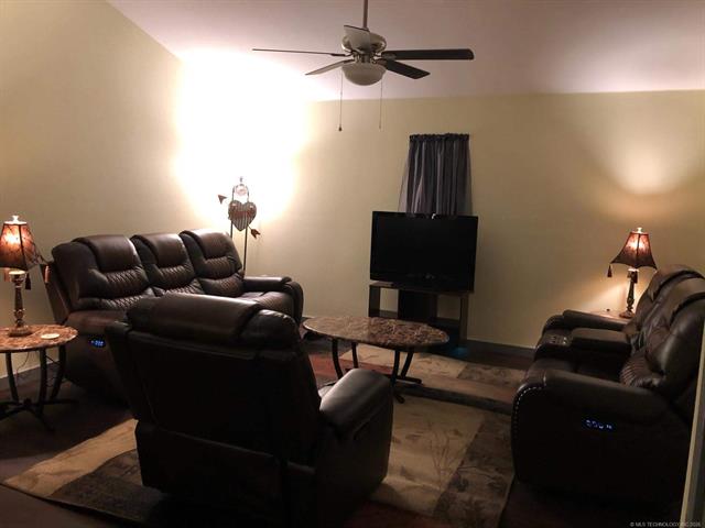 837 C Se Property Photo 5