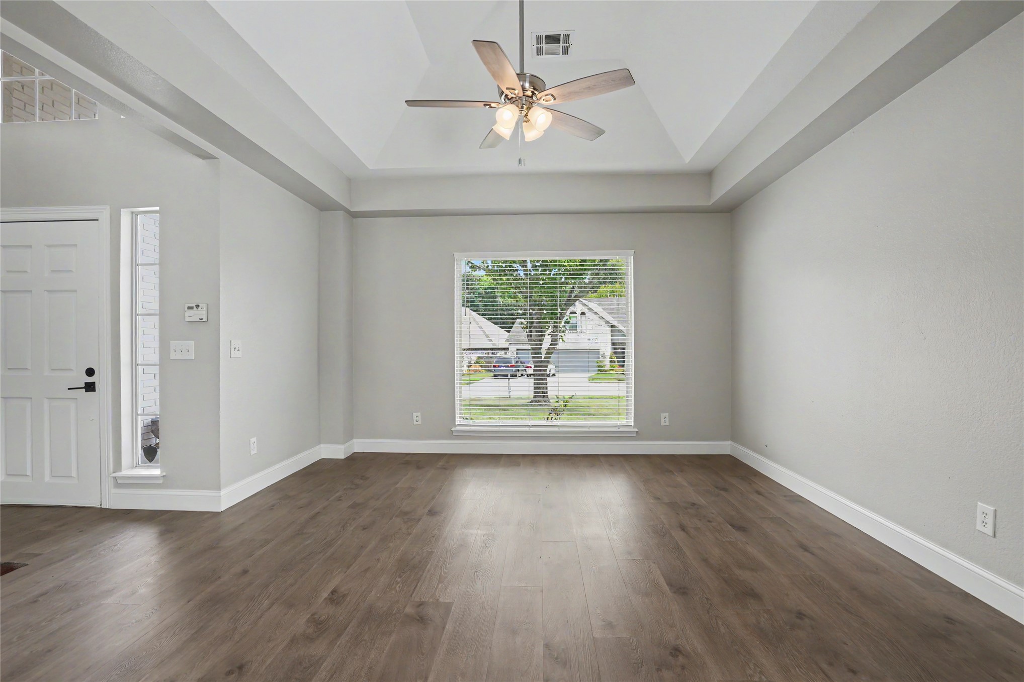 2631828 Property Photo 6
