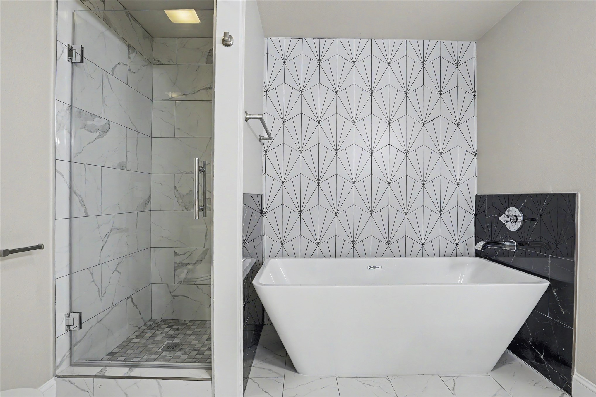 2631828 Property Photo 23