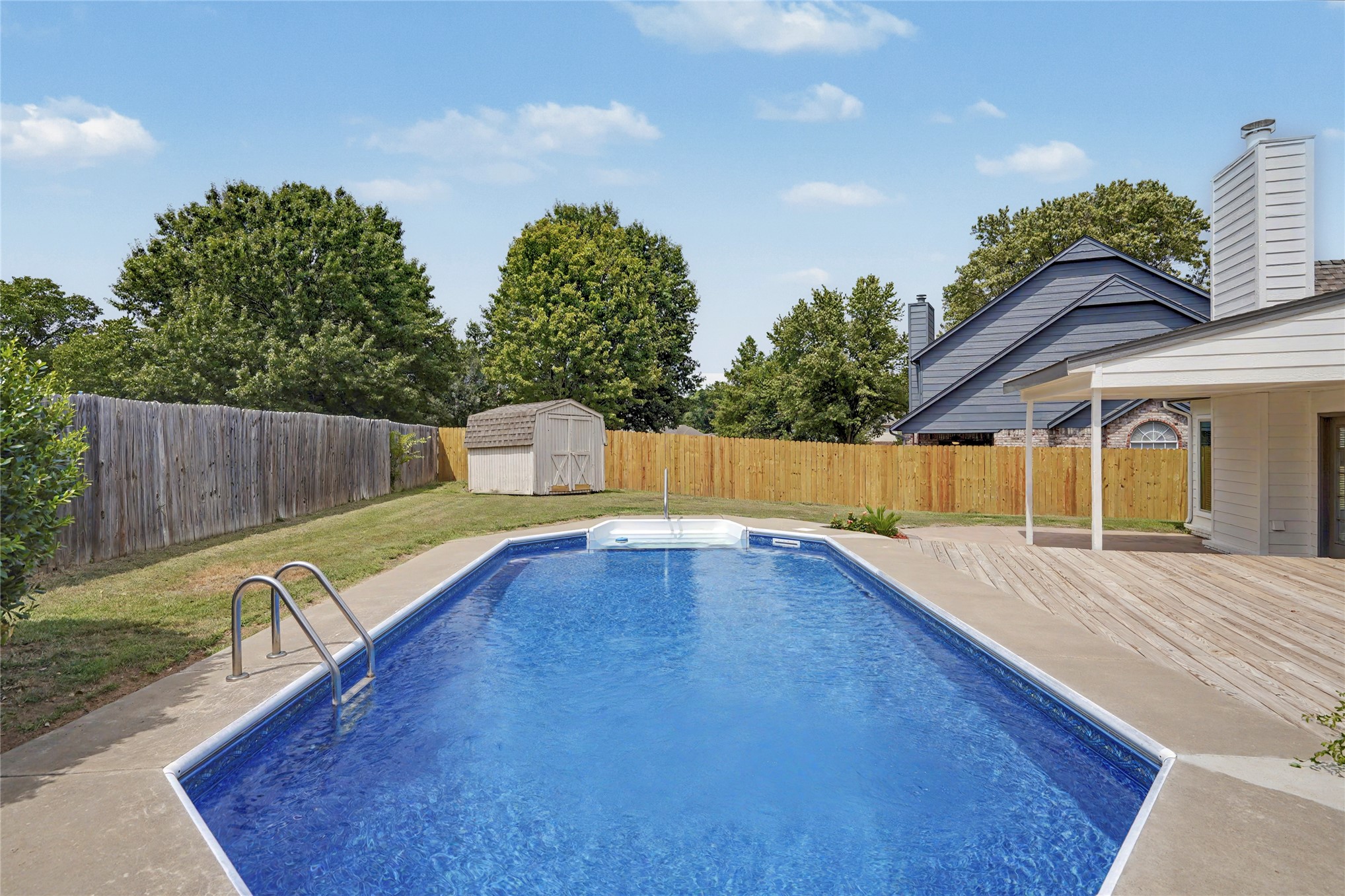 2631828 Property Photo 35