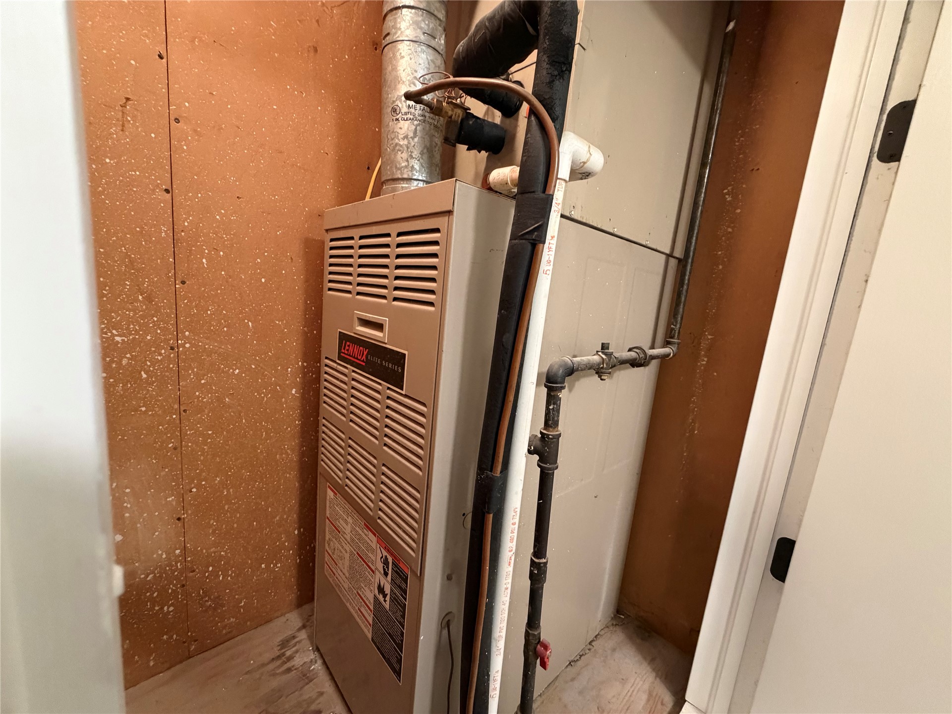 410 W Electric Property Photo 7