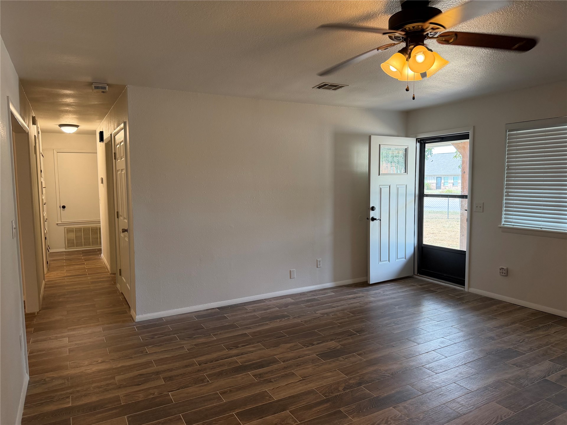 410 W Electric Property Photo 8