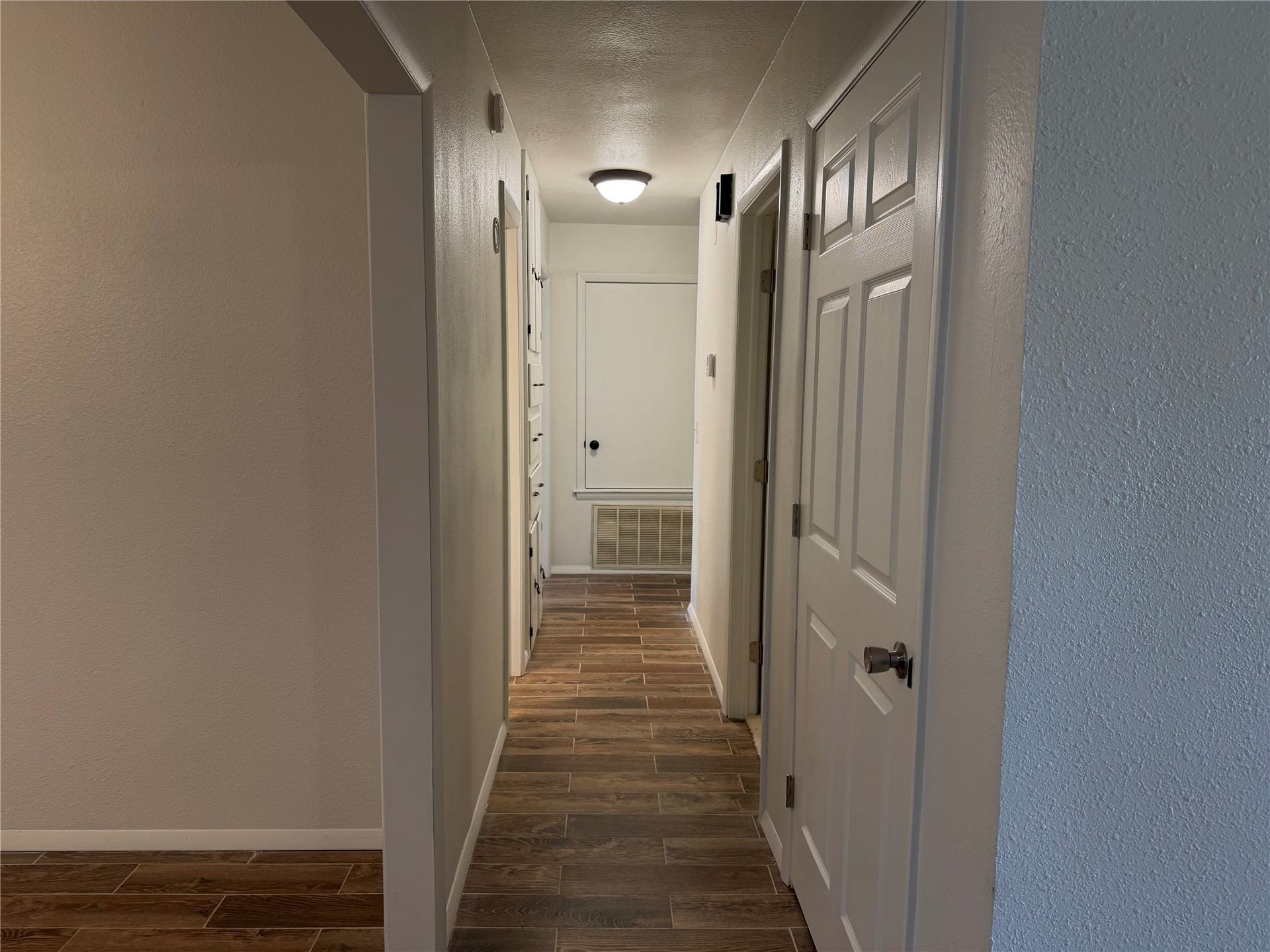 410 W Electric Property Photo 9