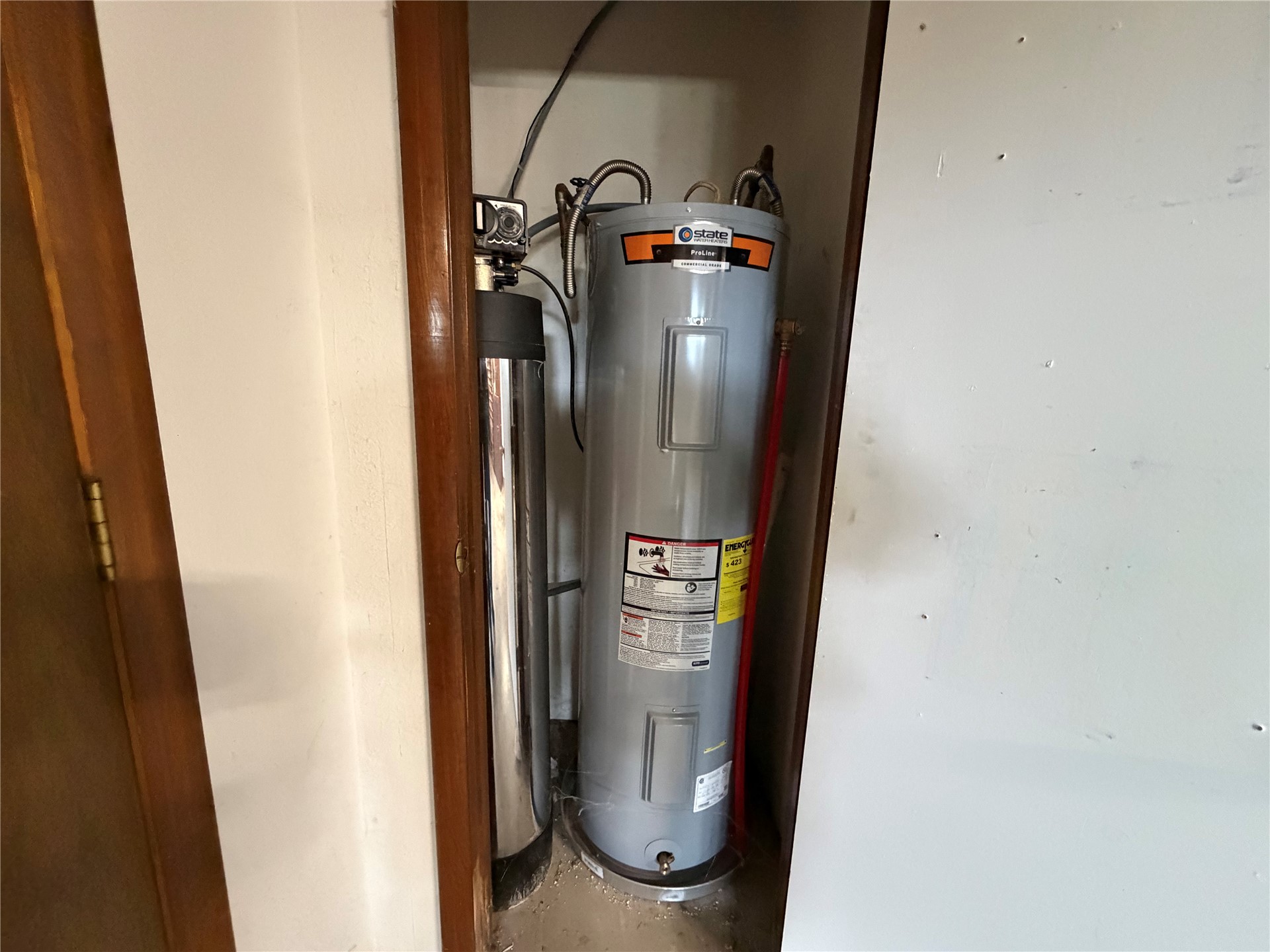 410 W Electric Property Photo 23
