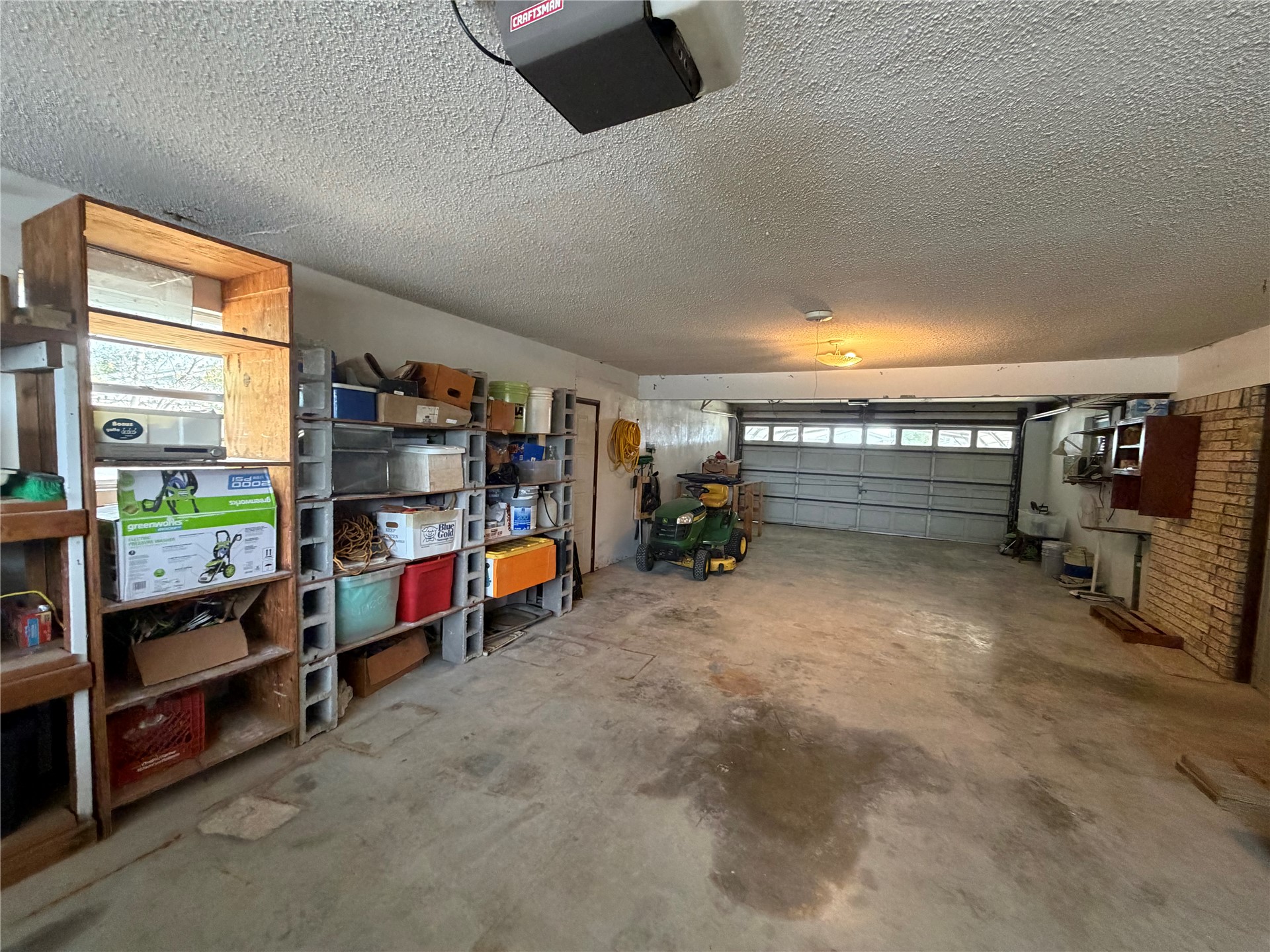 410 W Electric Property Photo 29