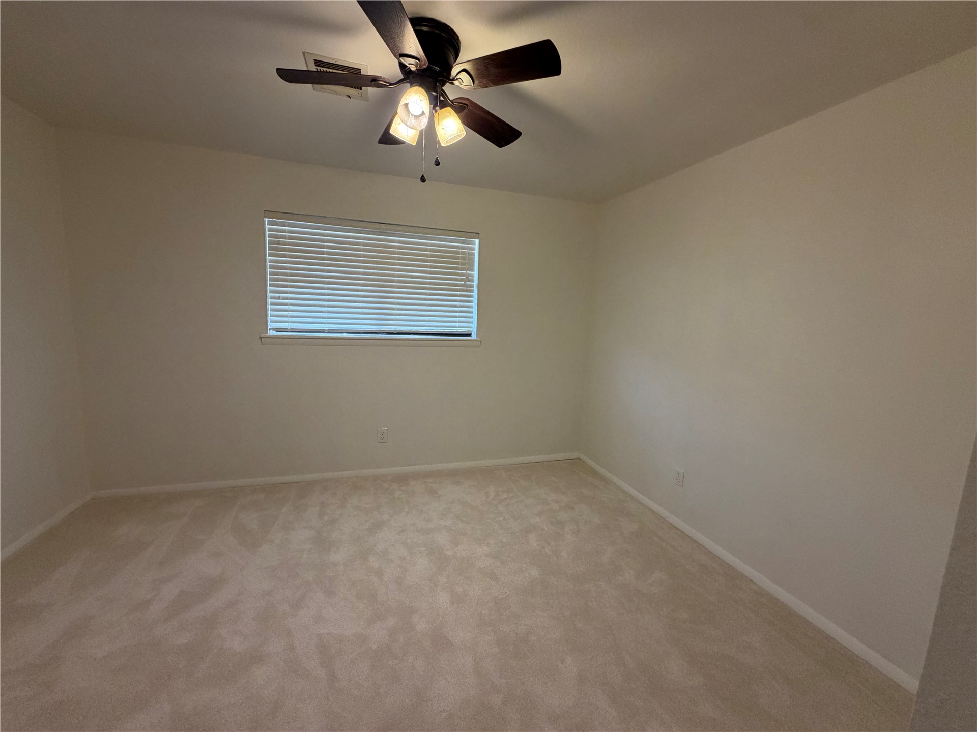 410 W Electric Property Photo 33