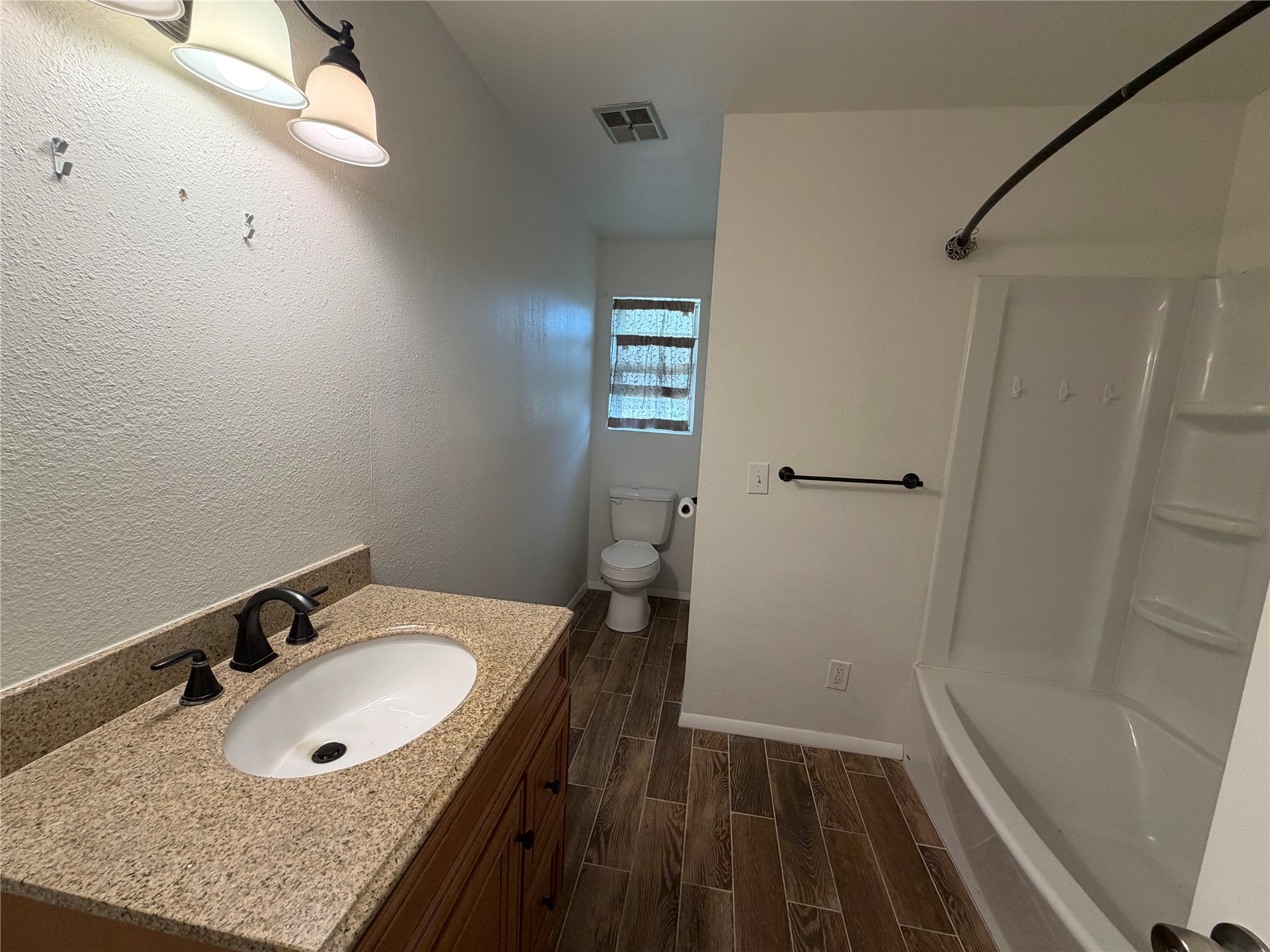 410 W Electric Property Photo 35