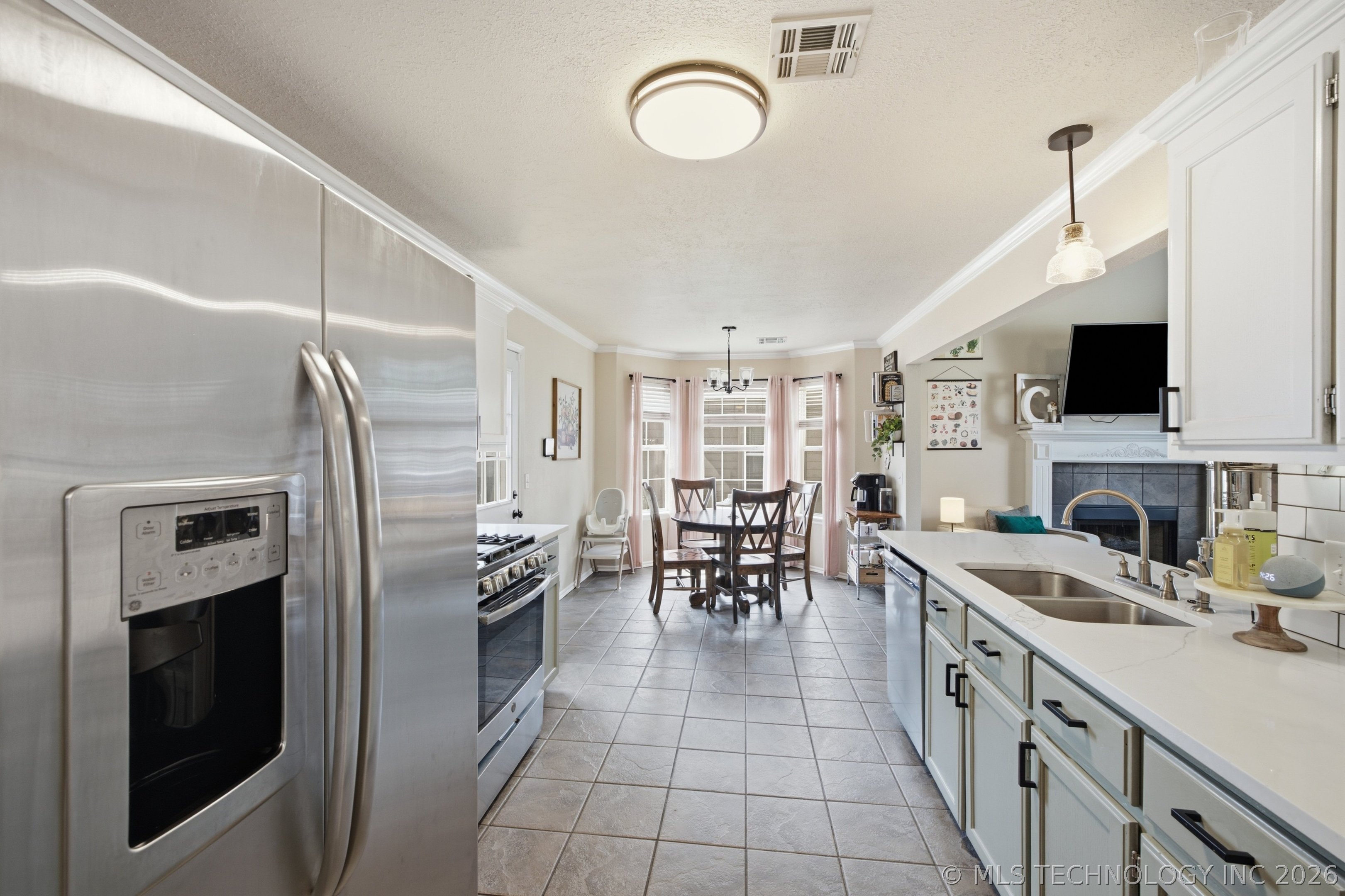 474 E 142nd Place Property Photo 12