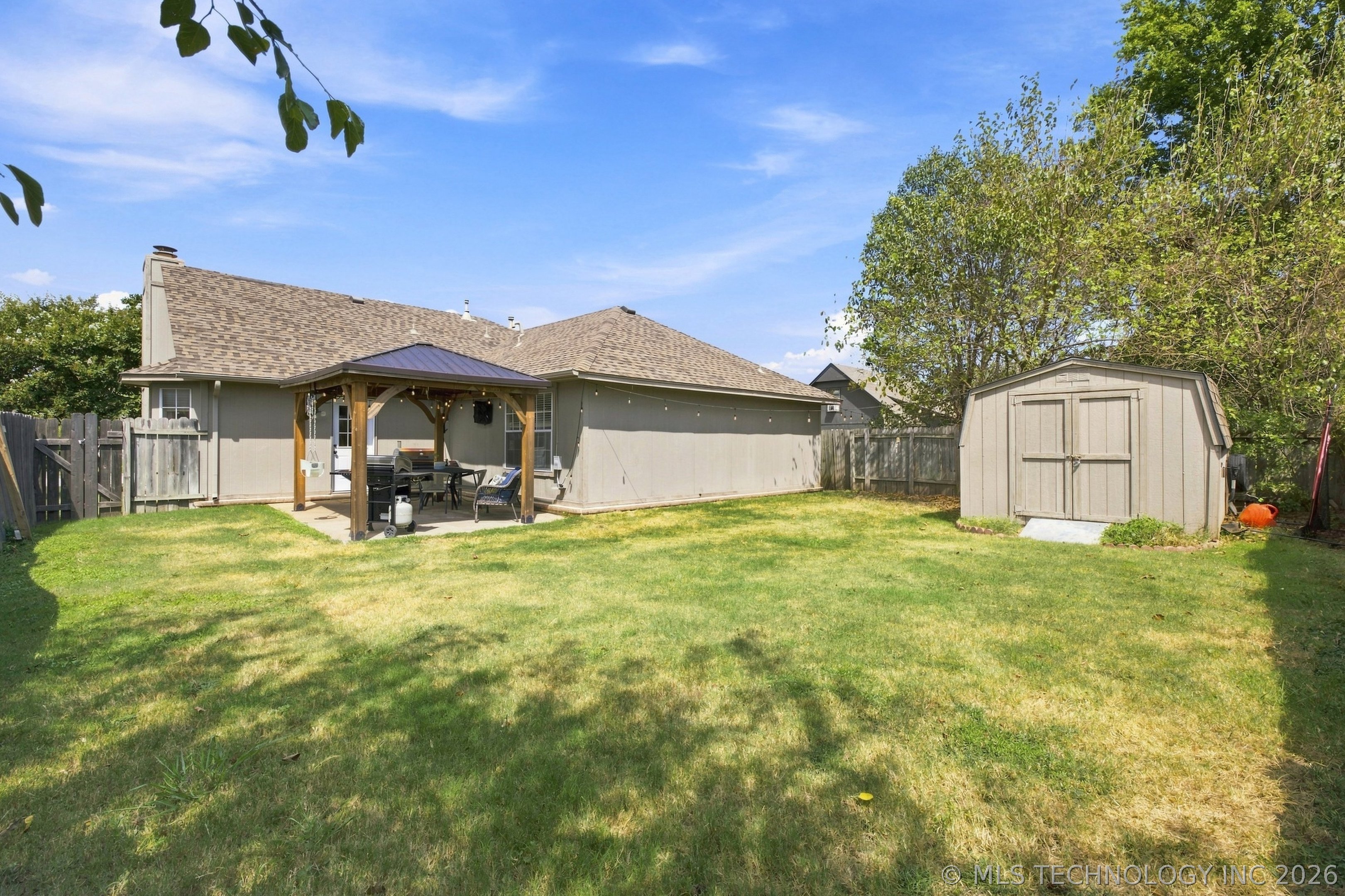 474 E 142nd Place Property Photo 22