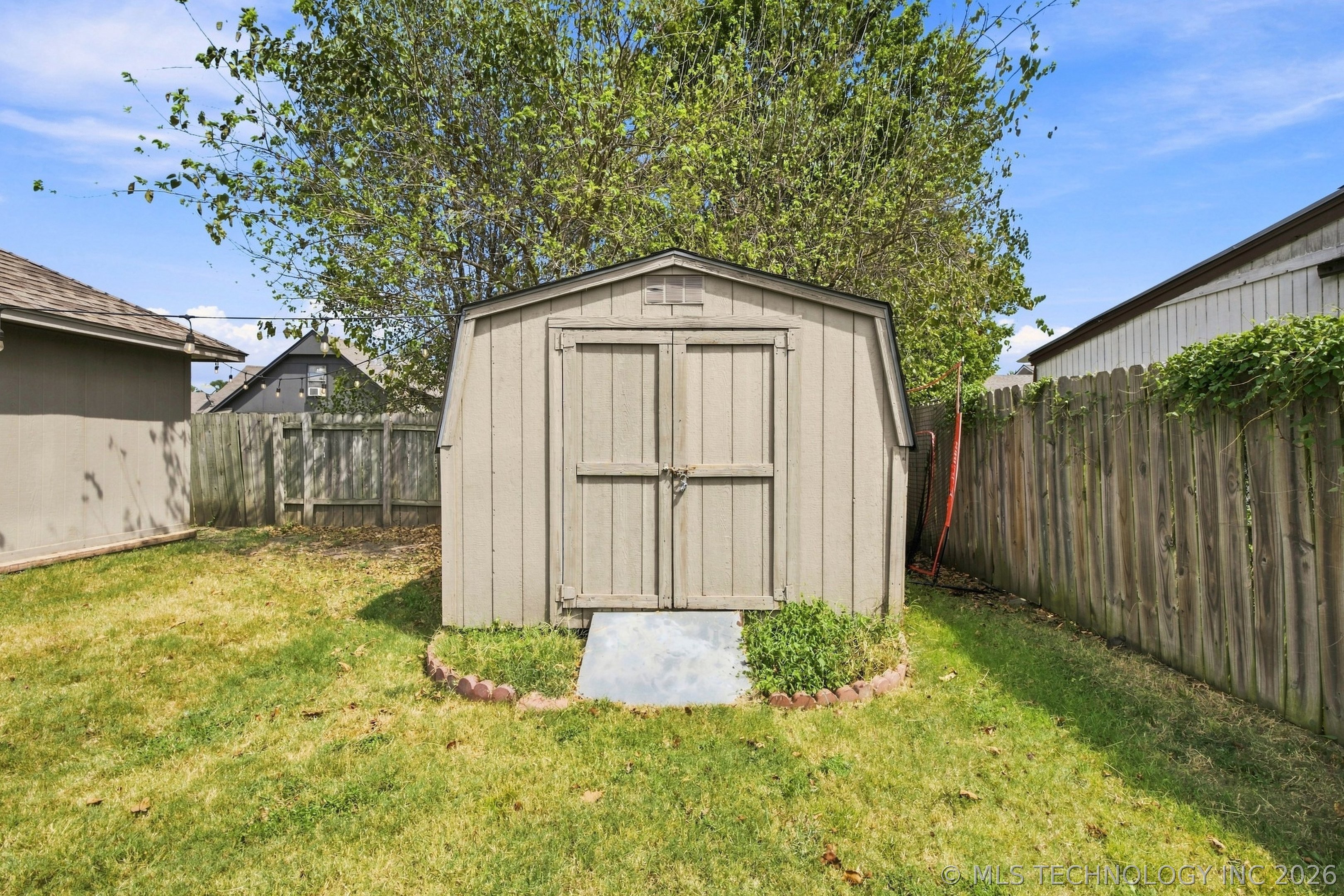 474 E 142nd Place Property Photo 23