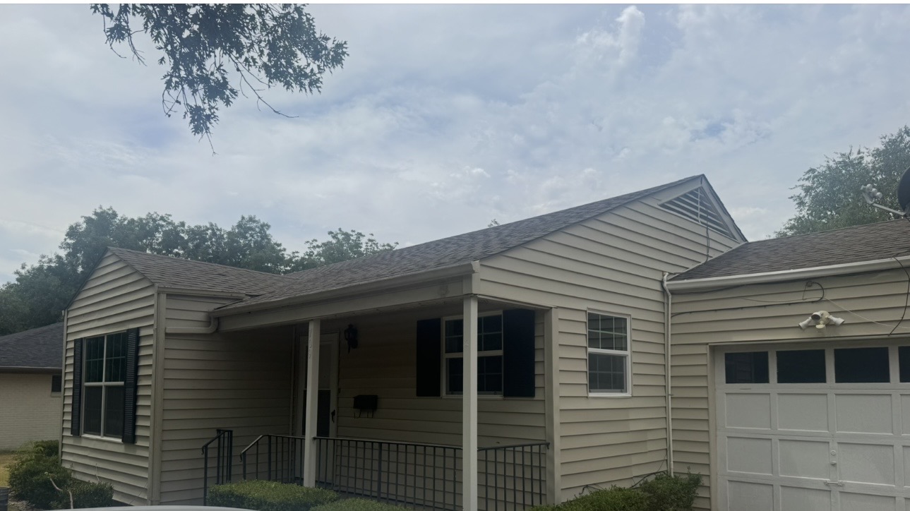 709 N Property Photo 1