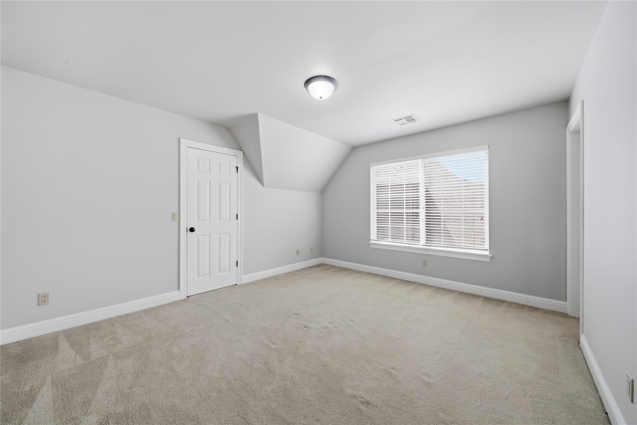 10112 S 86th East Place Property Photo 19