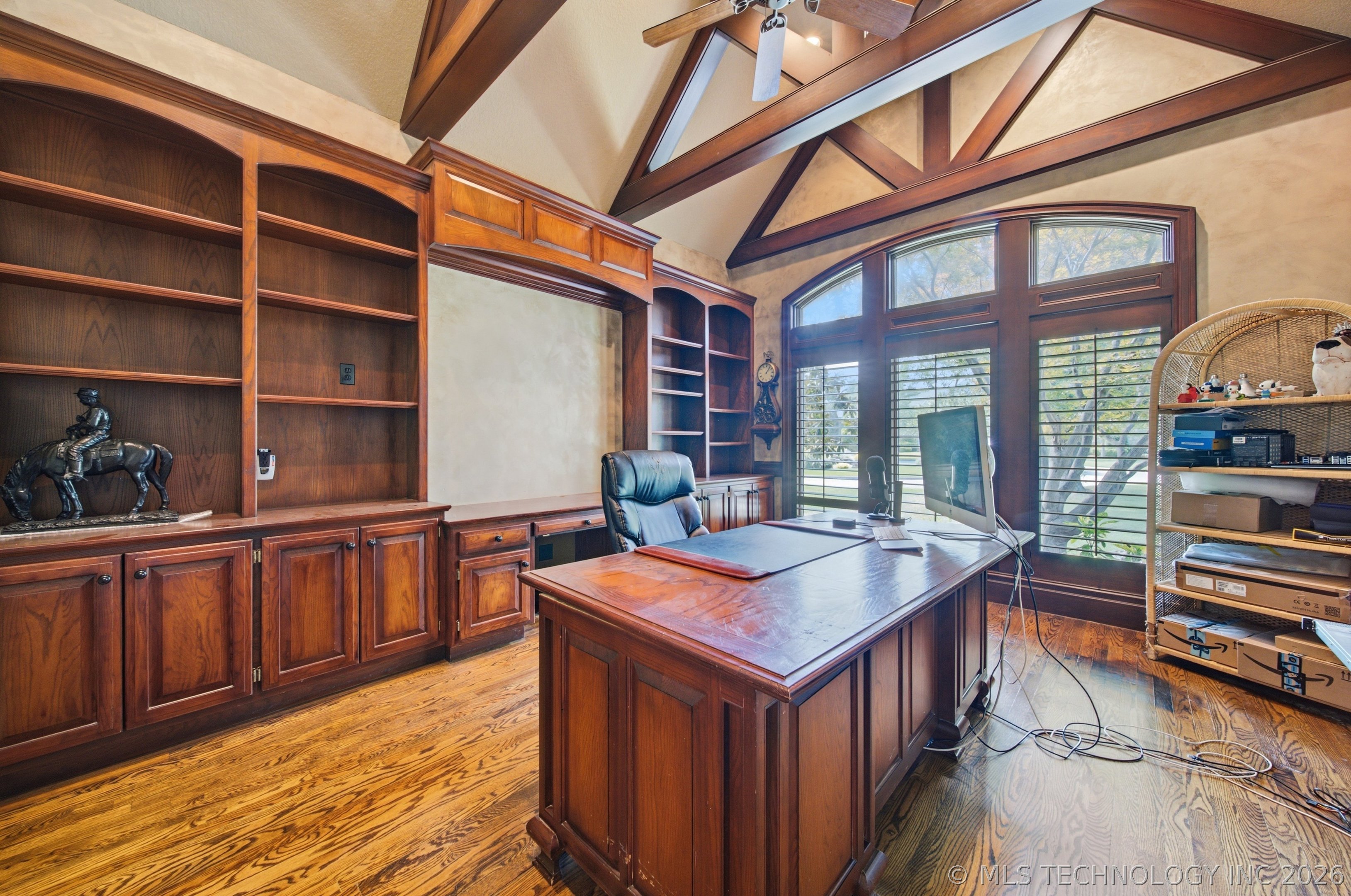 10153 S Maplewood Avenue Property Photo 45