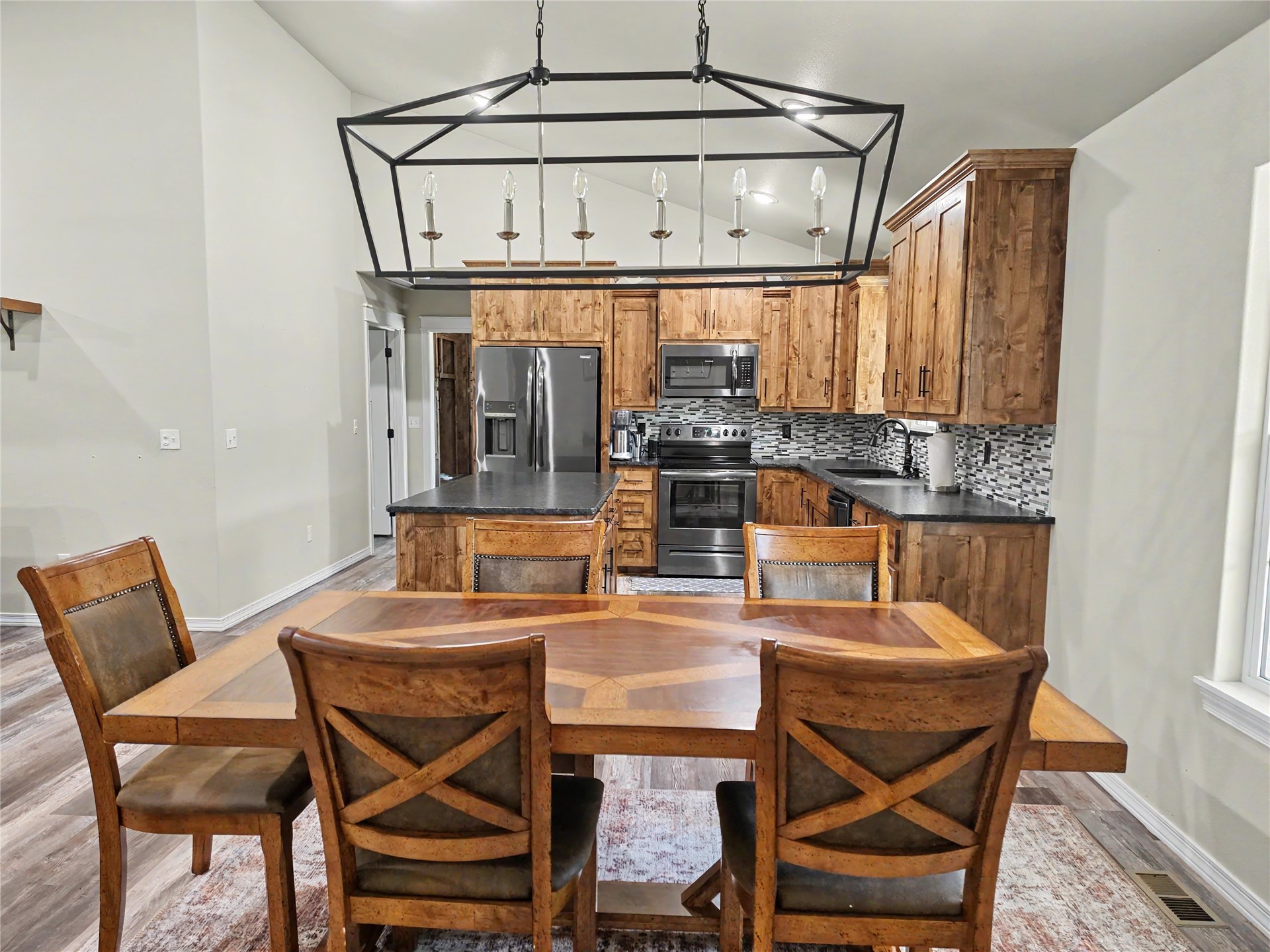 16068 W Jones Road Property Photo 6