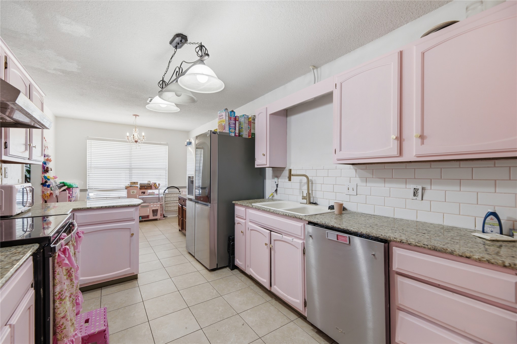 7708 S 86th East Avenue Property Photo 8