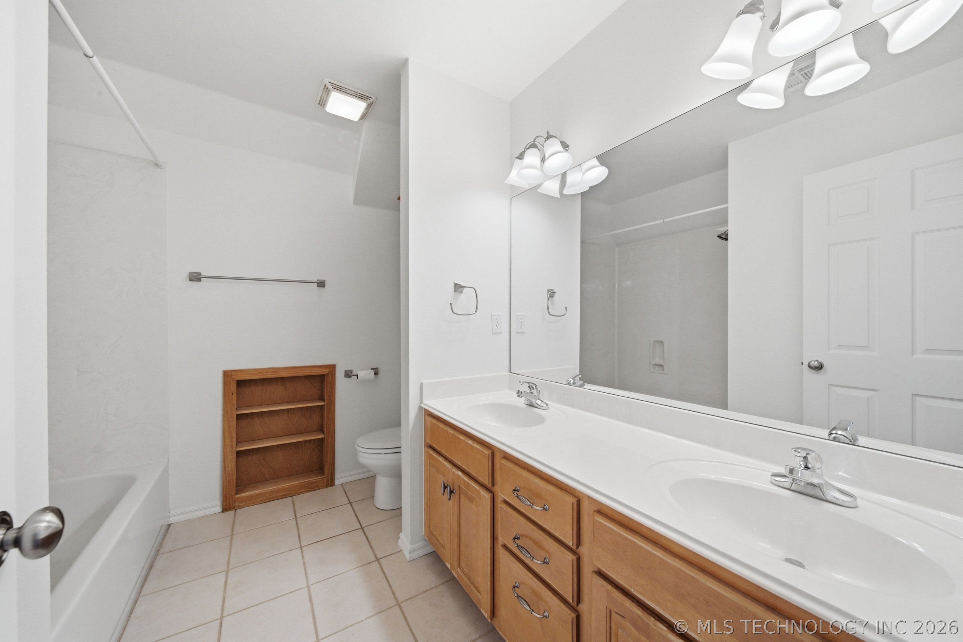 325 E 112th Street S Property Photo 39