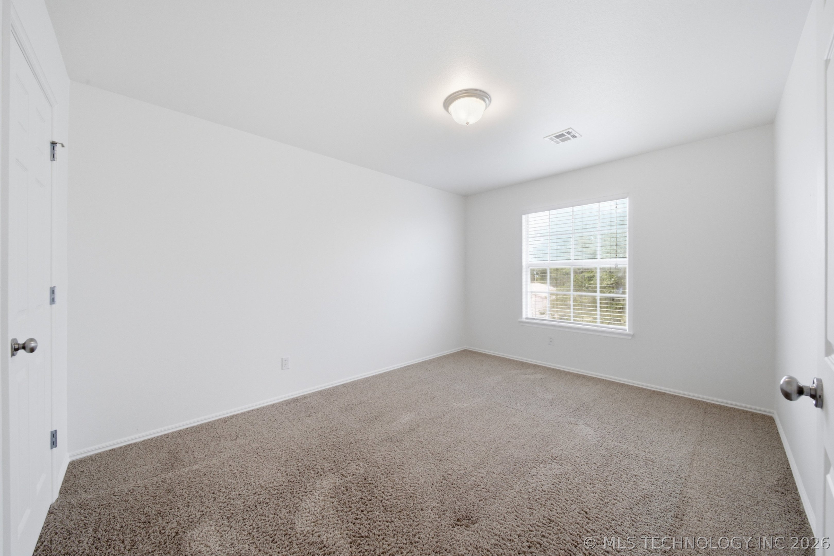 325 E 112th Street S Property Photo 42