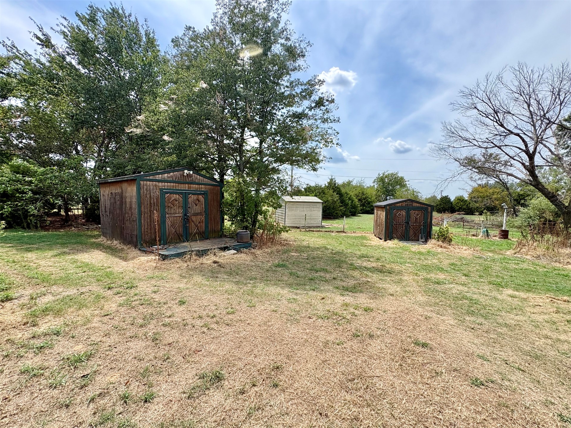 20151 S 455th East Avenue Property Photo 4