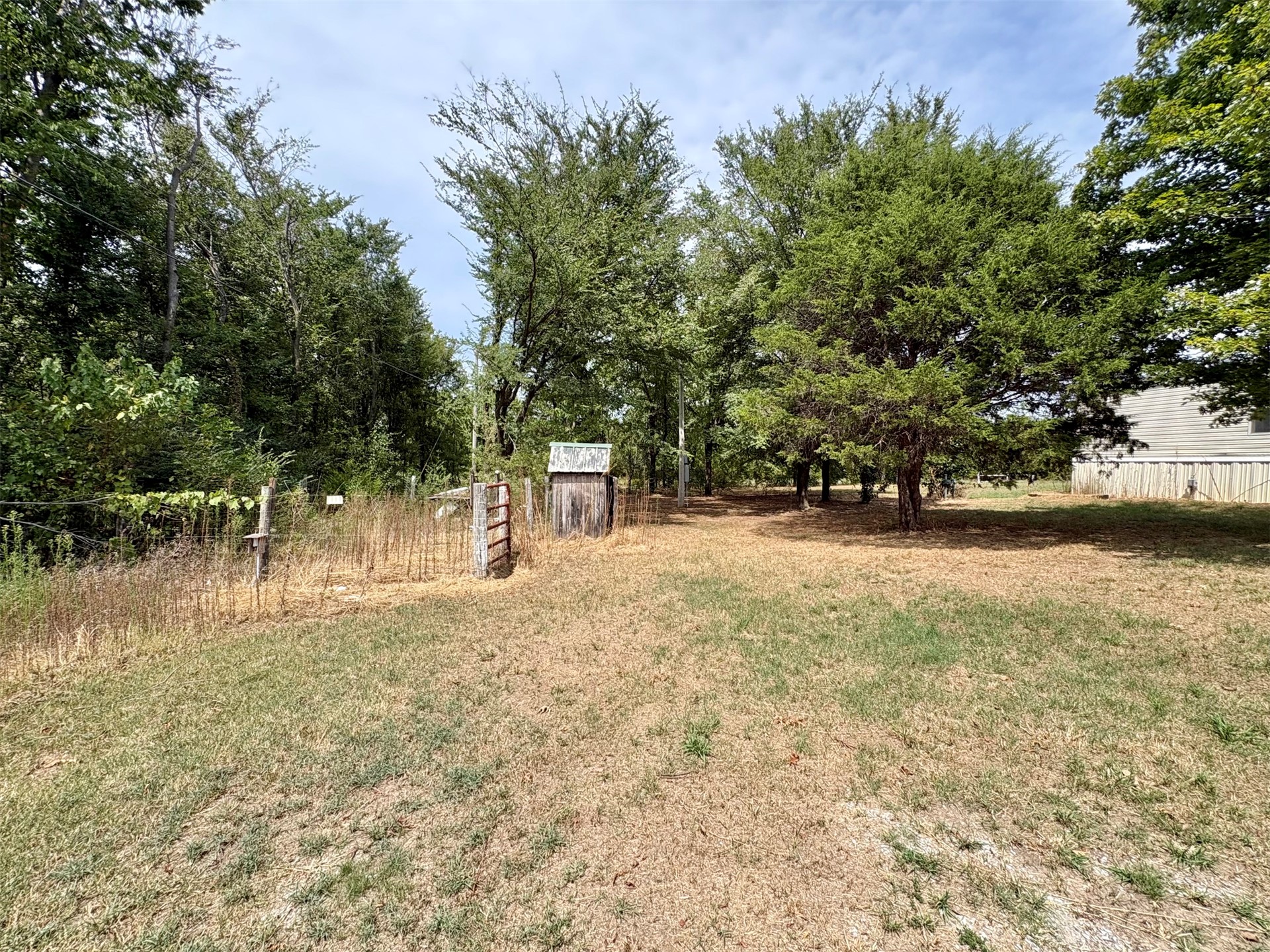 20151 S 455th East Avenue Property Photo 6
