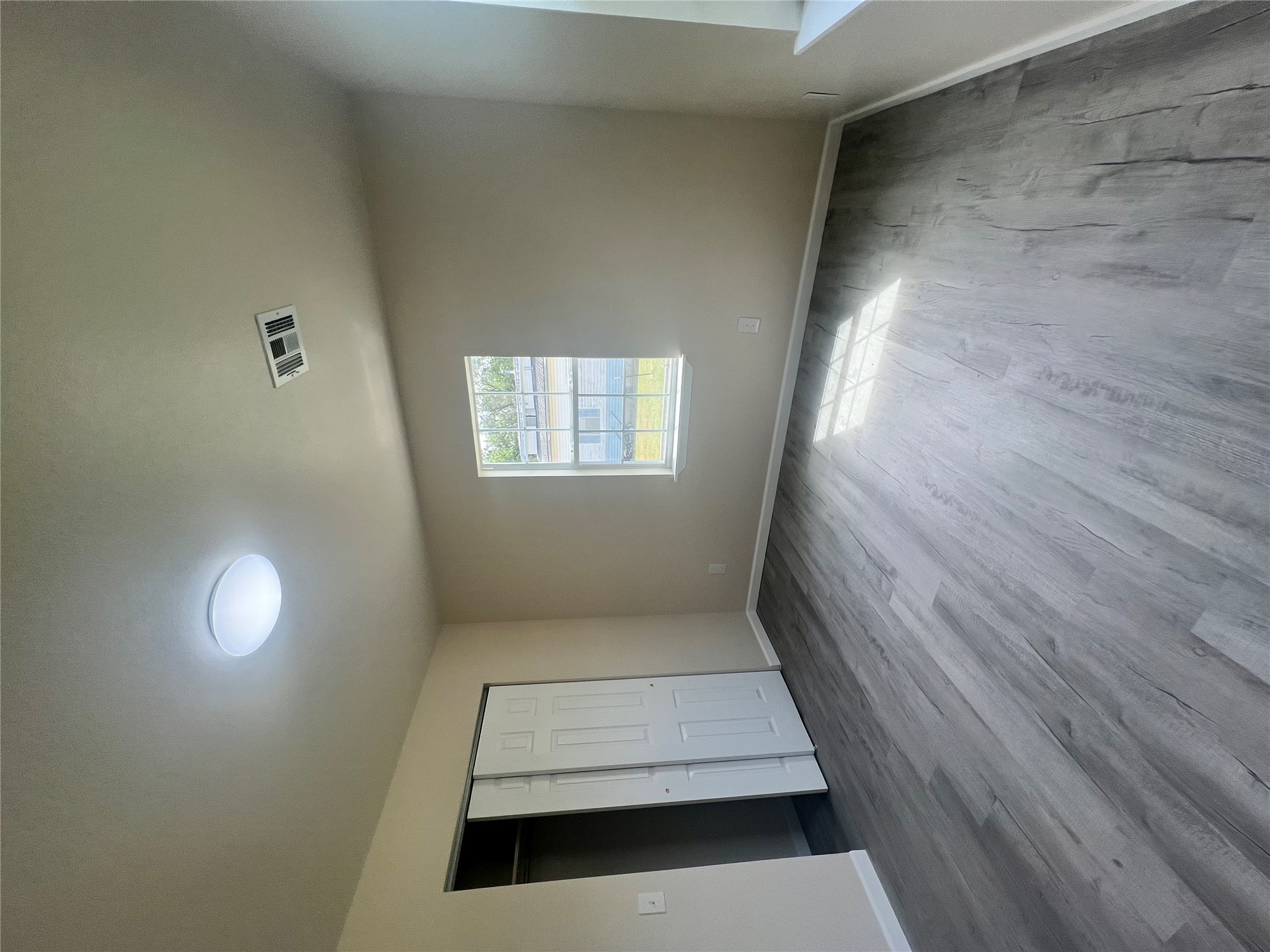 1524 S Santa Fe Property Photo 6