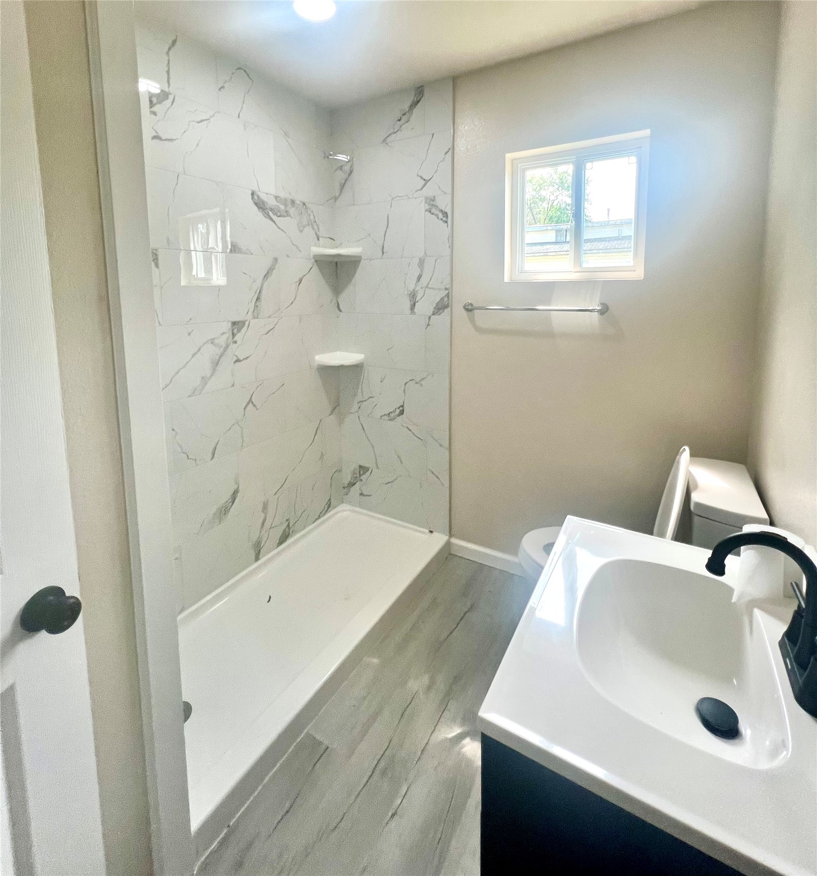1524 S Santa Fe Property Photo 8