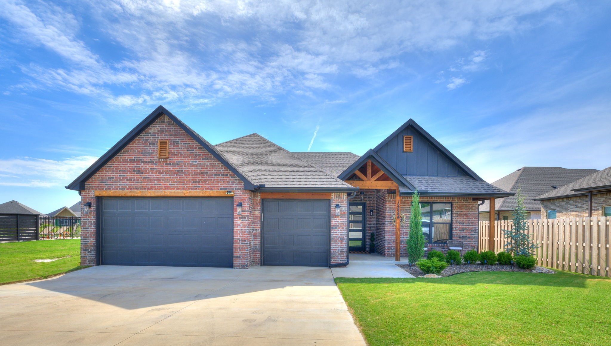 12884 S 21st Place E Property Photo 1