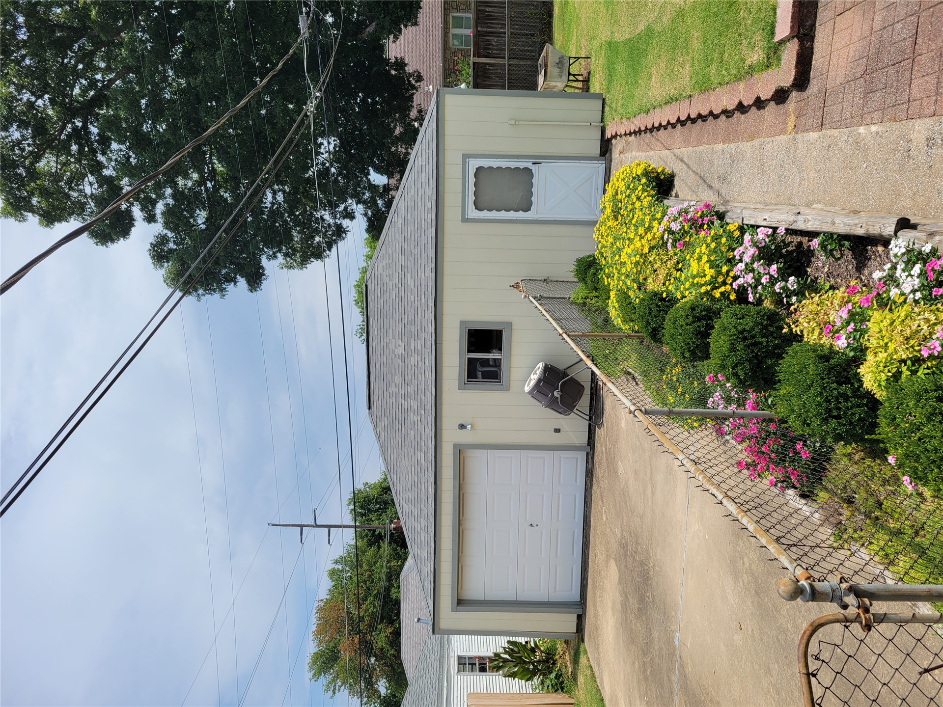 1207 S Birmingham Avenue Property Photo 6