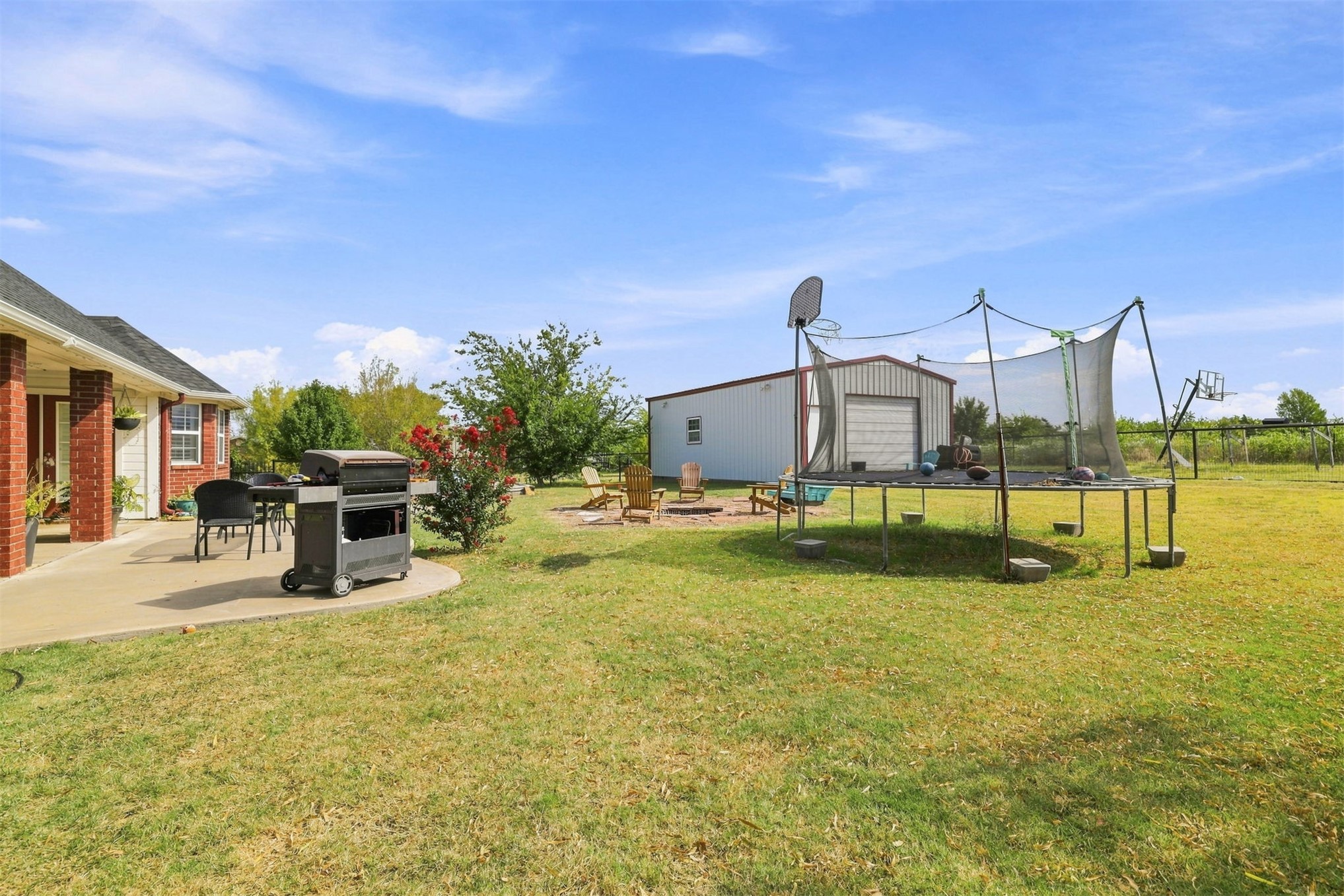16674 Shebester Property Photo 28