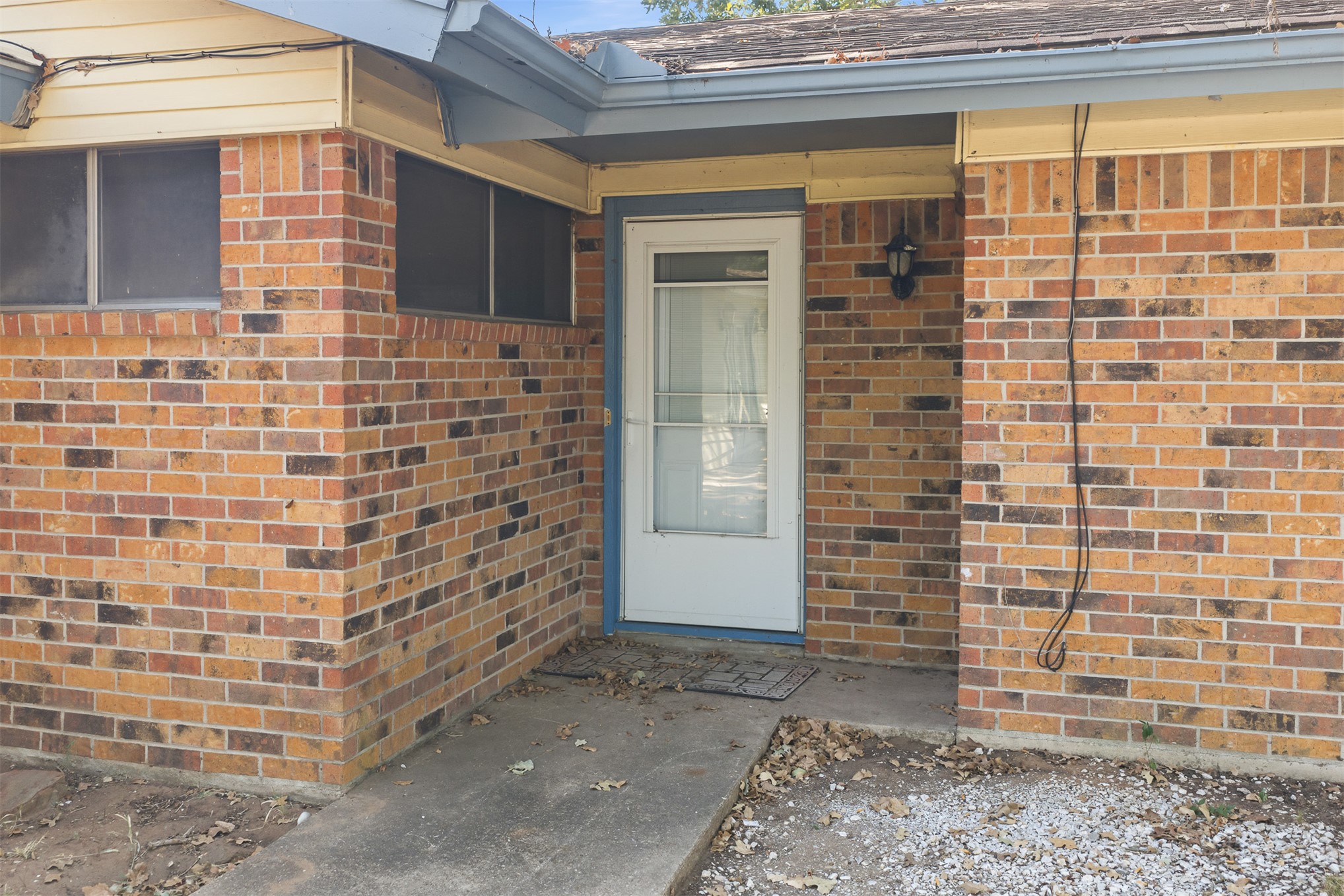 12438 Campbell Road Property Photo 9