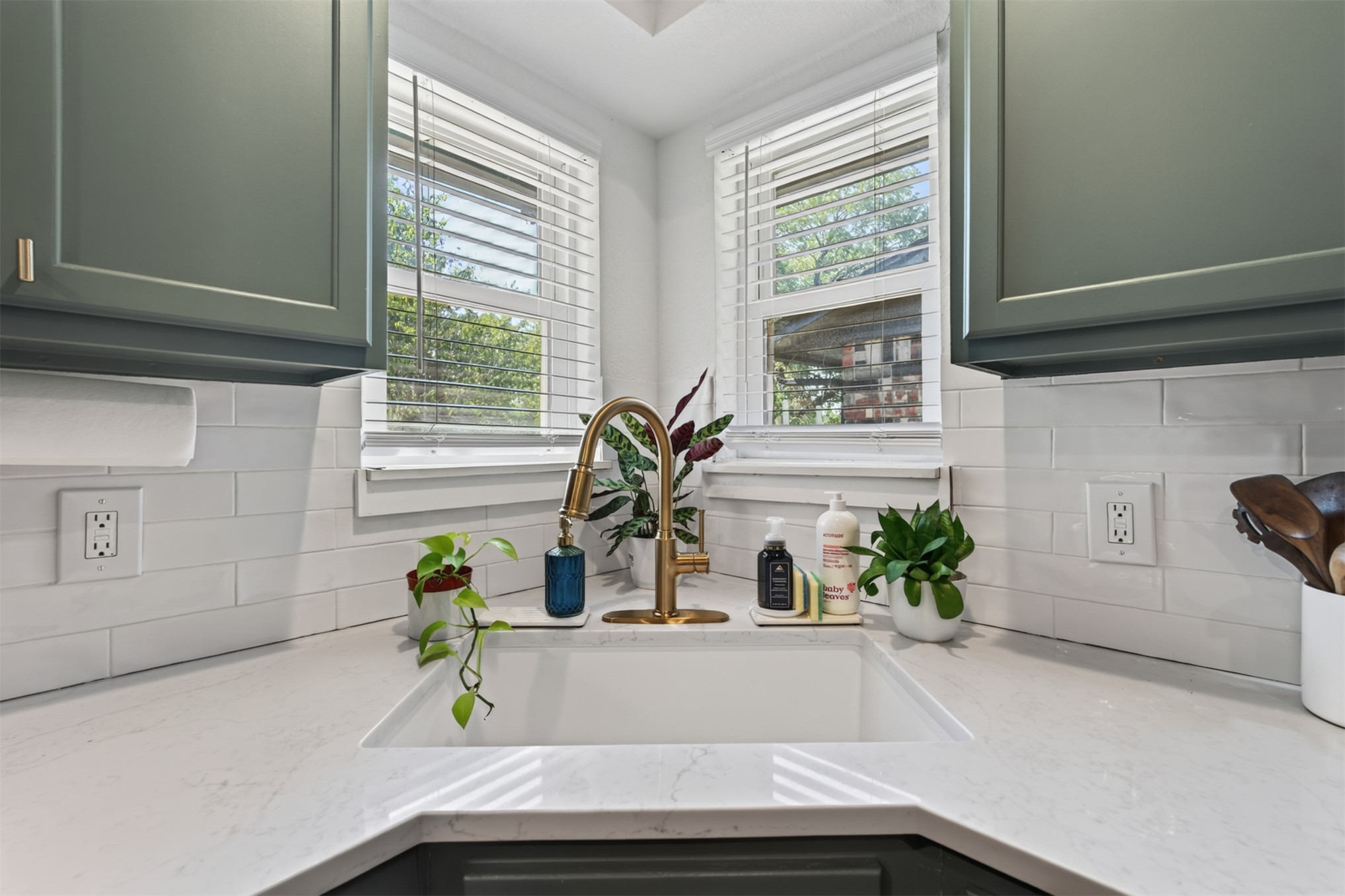 1616 S Pine Avenue Property Photo 15