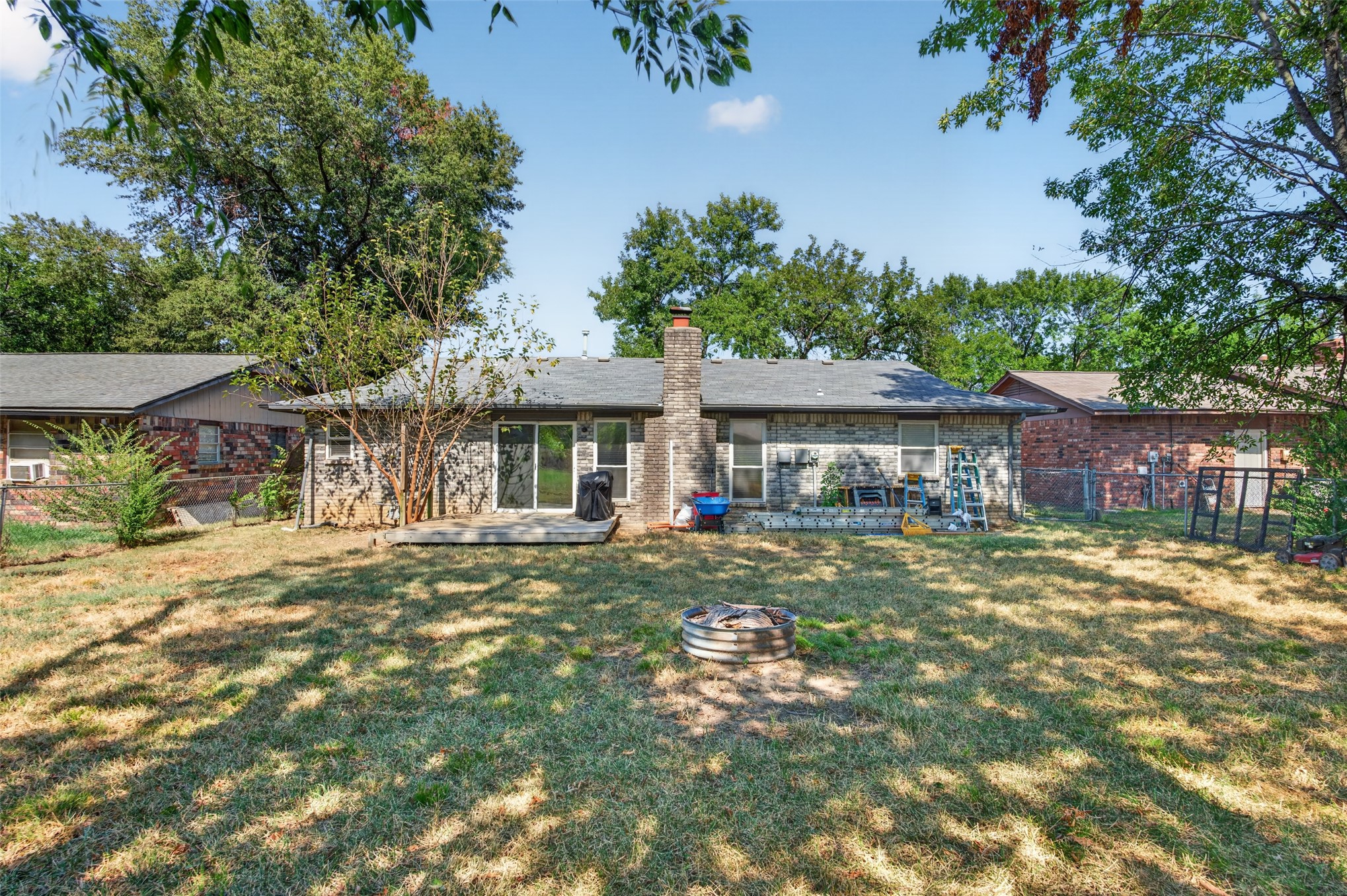 1616 S Pine Avenue Property Photo 28