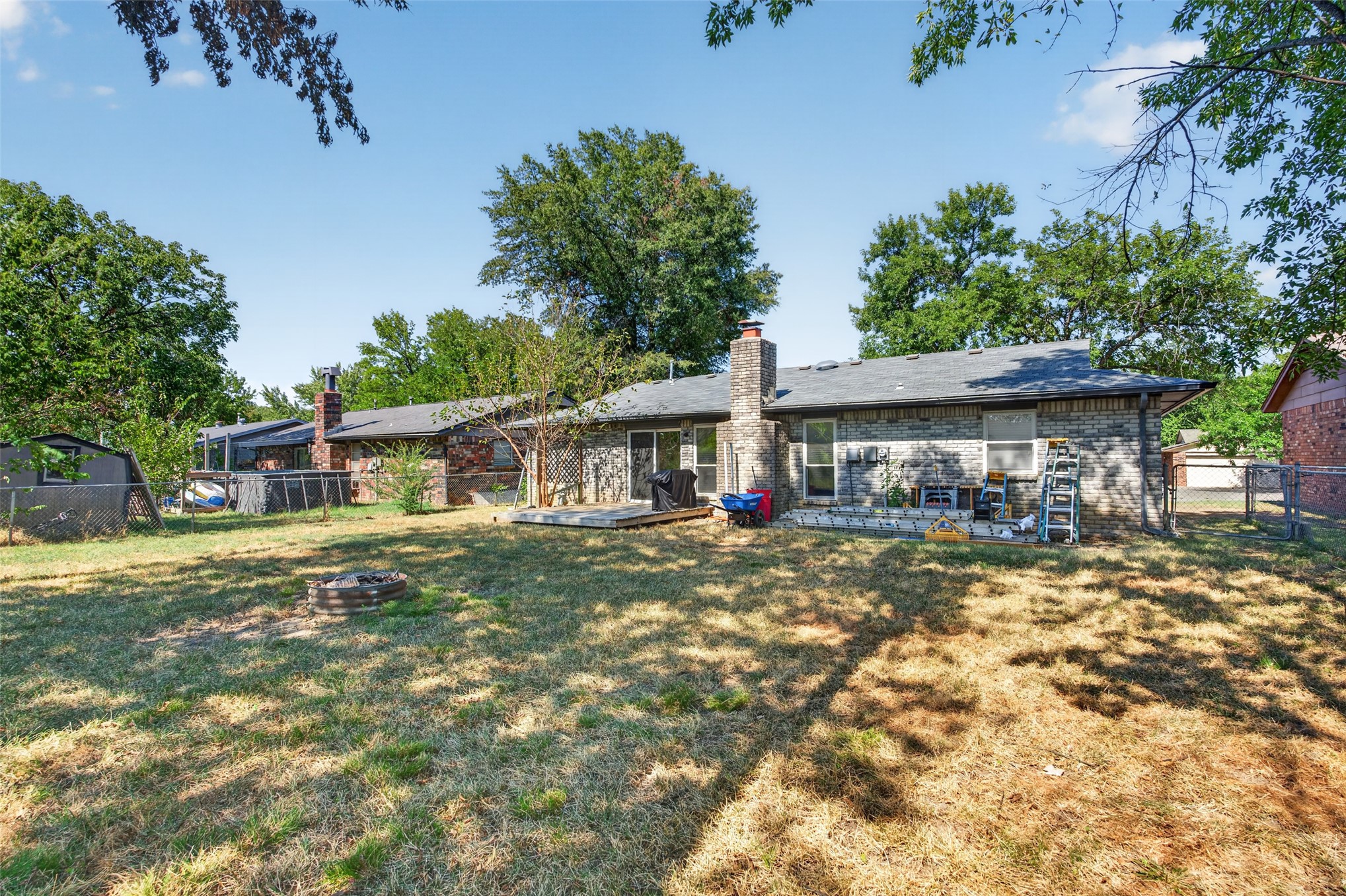 1616 S Pine Avenue Property Photo 29